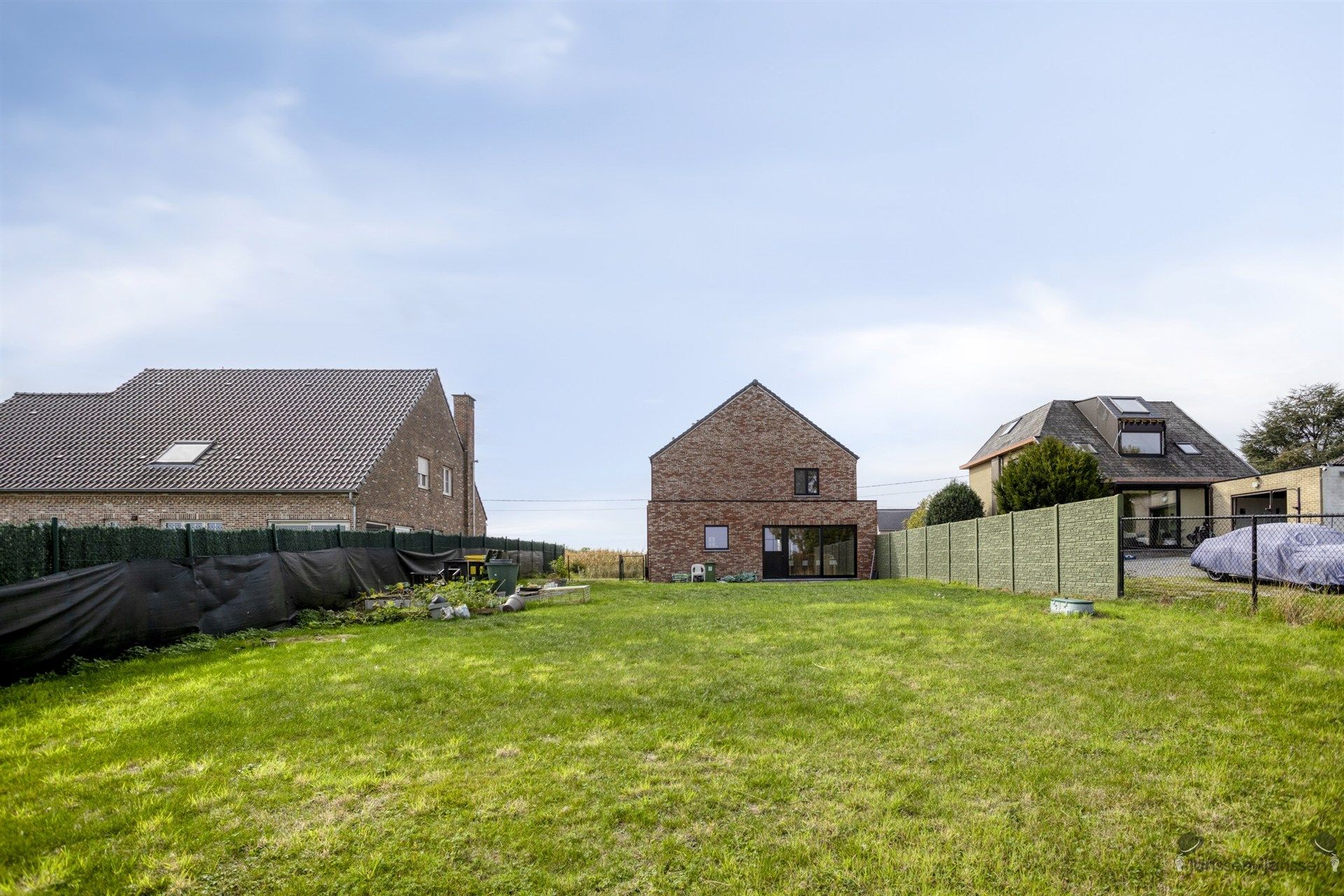Gerenoveerde energiezuinige woning in het landelijke Budingen foto 21
