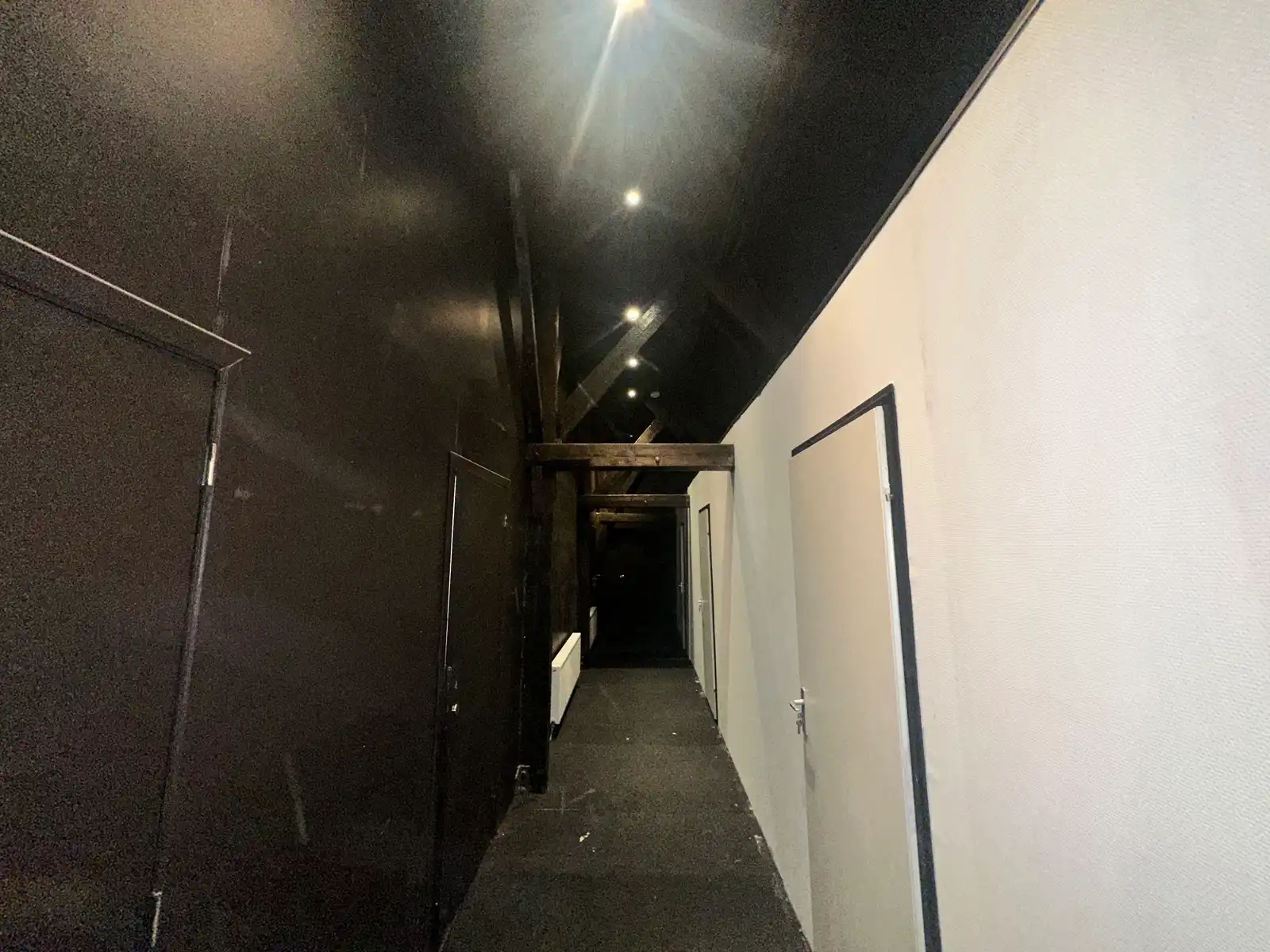 Ruim en veelzijdig pand op toplocatie in het Eilandje foto 9