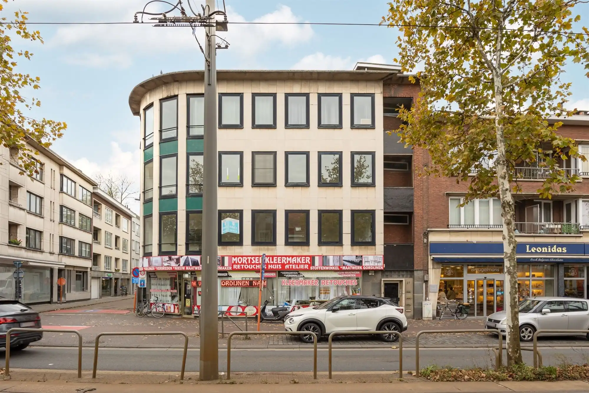 Lichtrijk hoekapp. op centrale ligging foto 2