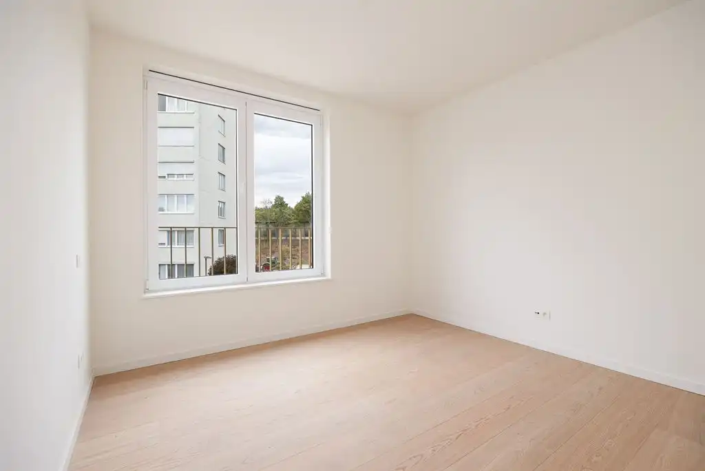 Ruim 3-slaapkamer appartement met luxe afwerking foto 14