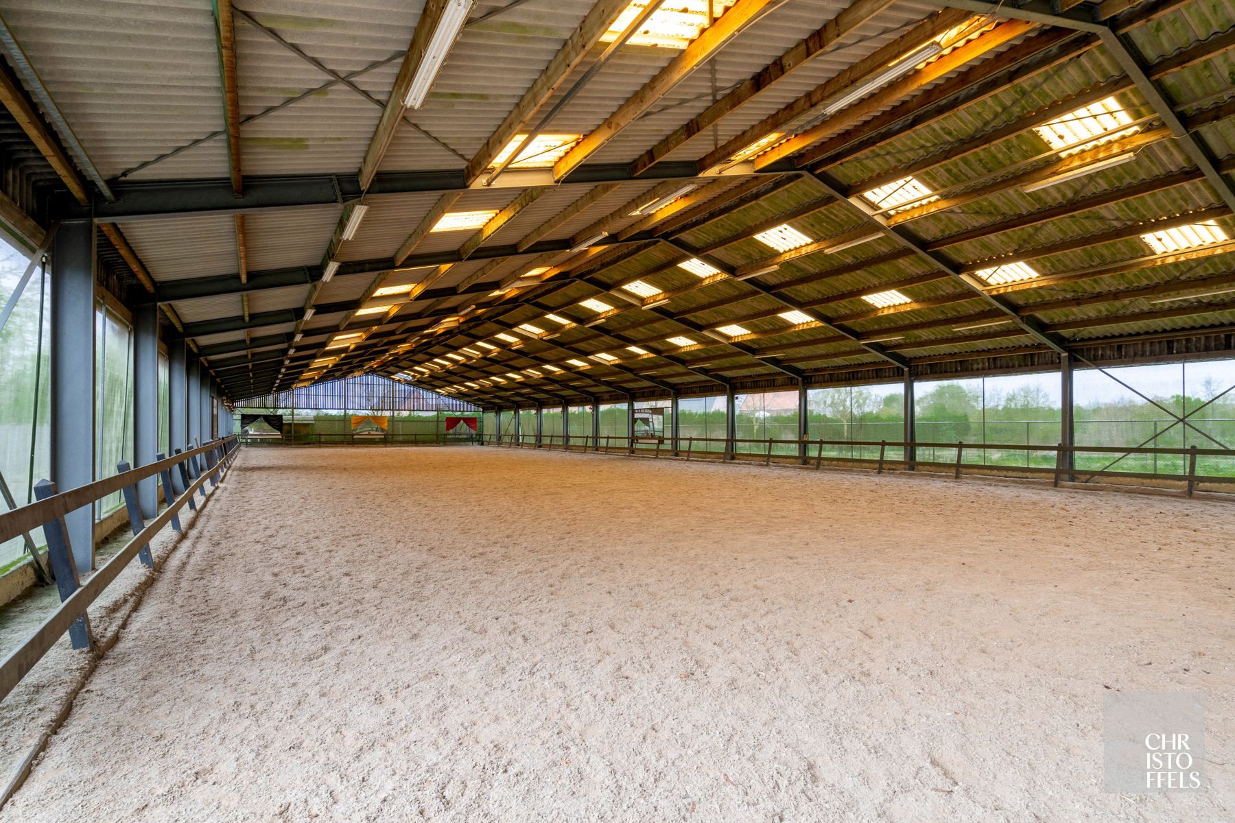 Uitzonderlijke villa met paardenfaciliteiten op 1ha 19a 48ca! foto 27