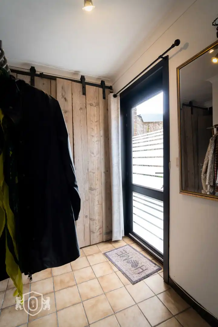 Woning met garage & handelsruimte foto 3