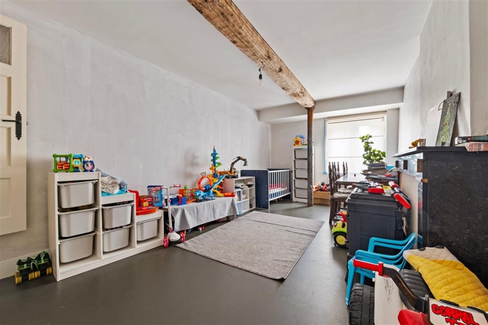 INSTAPKLARE STADSWONING MET DIRECT RENDEMENT IN HET HART VAN DE STAD  foto 5