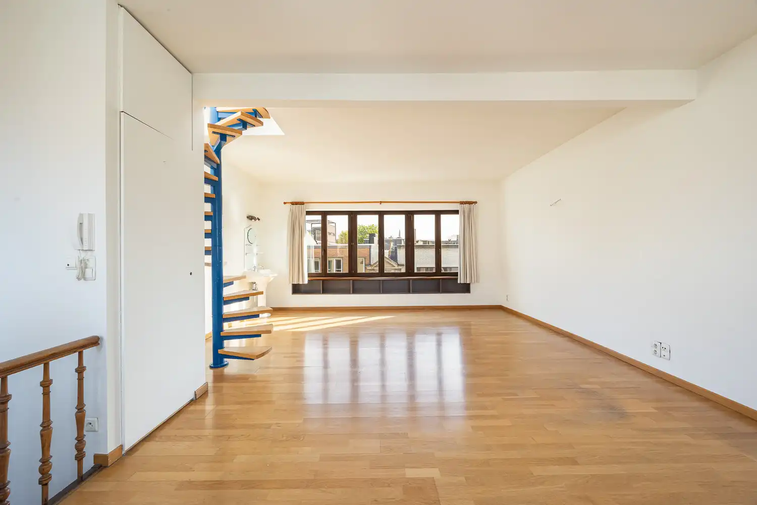 Veelzijdig opbrengsteigendom met aparte woongelegeheid en buitenruimte op A-locatie te Antwerpen met 2 aparte ingangen! foto 20