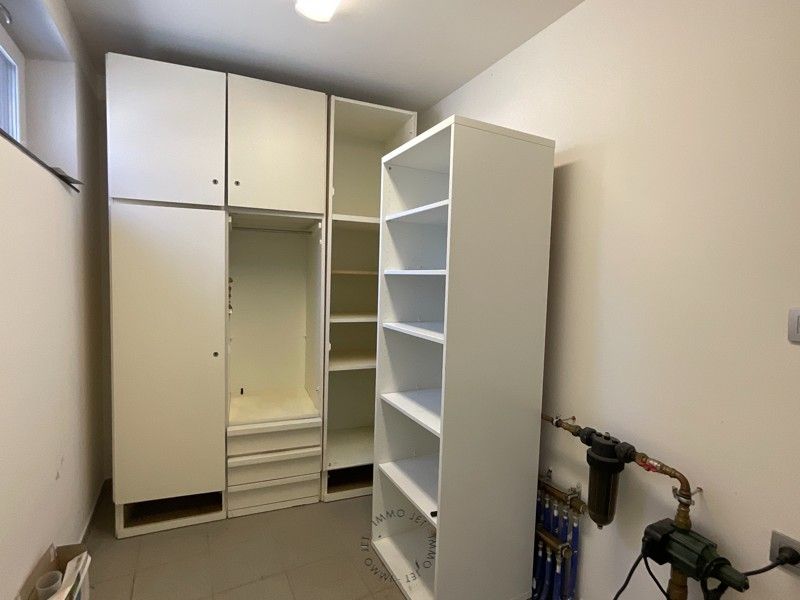 Halfopen bebouwing dichtbij centrum Beveren foto 14