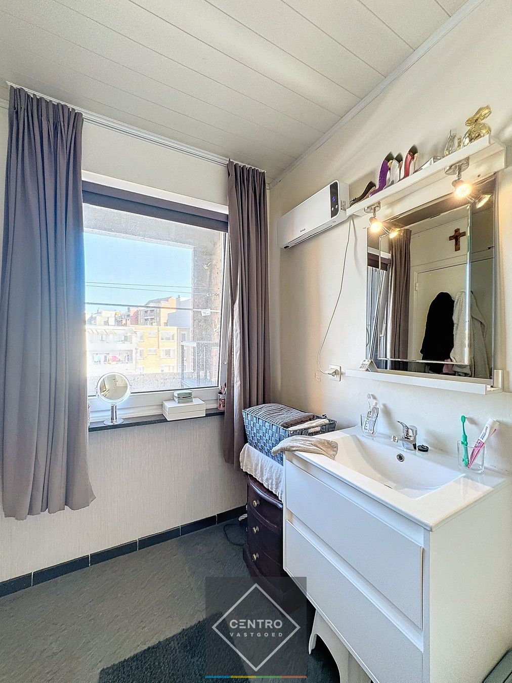 Appartement met 2 slpks en DUBBELE garagebox te Zeebrugge! foto 9