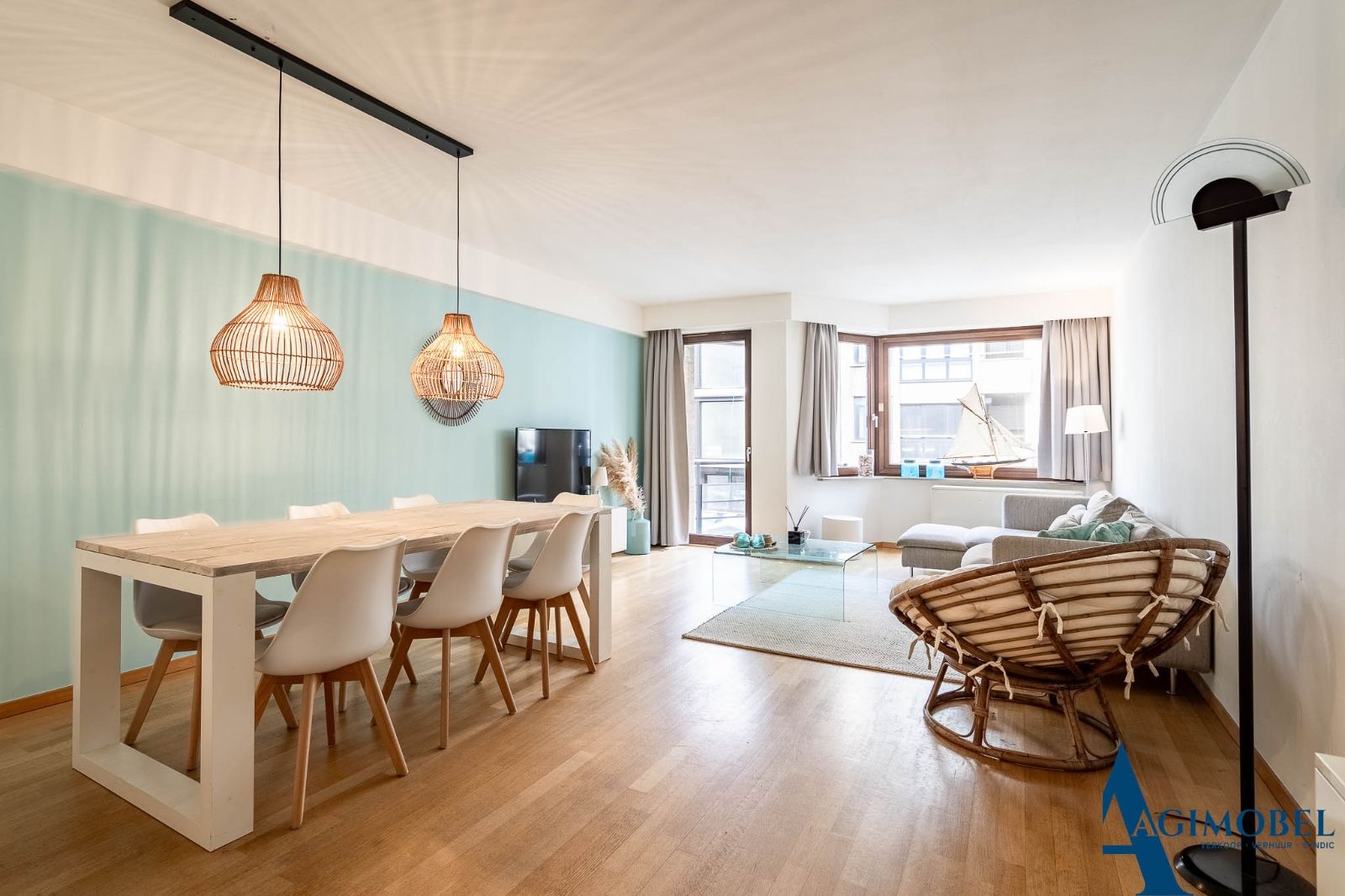 Aangenaam appartement met zijdelings zeezicht op de Parmentierlaan te Knokke foto 4