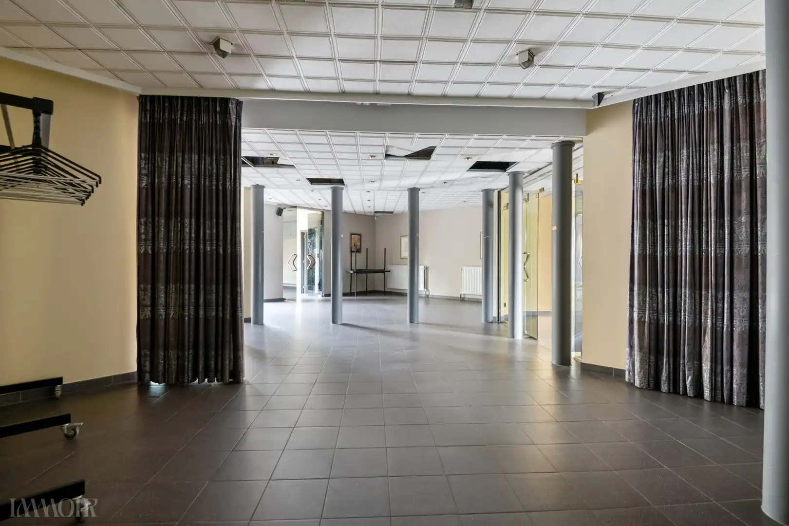 Handelspand met tal van mogelijkheden in Merksem. foto 6