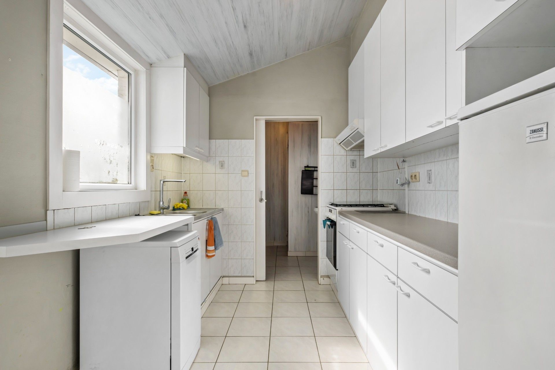 Ruime instapklare woning met garage! foto 5