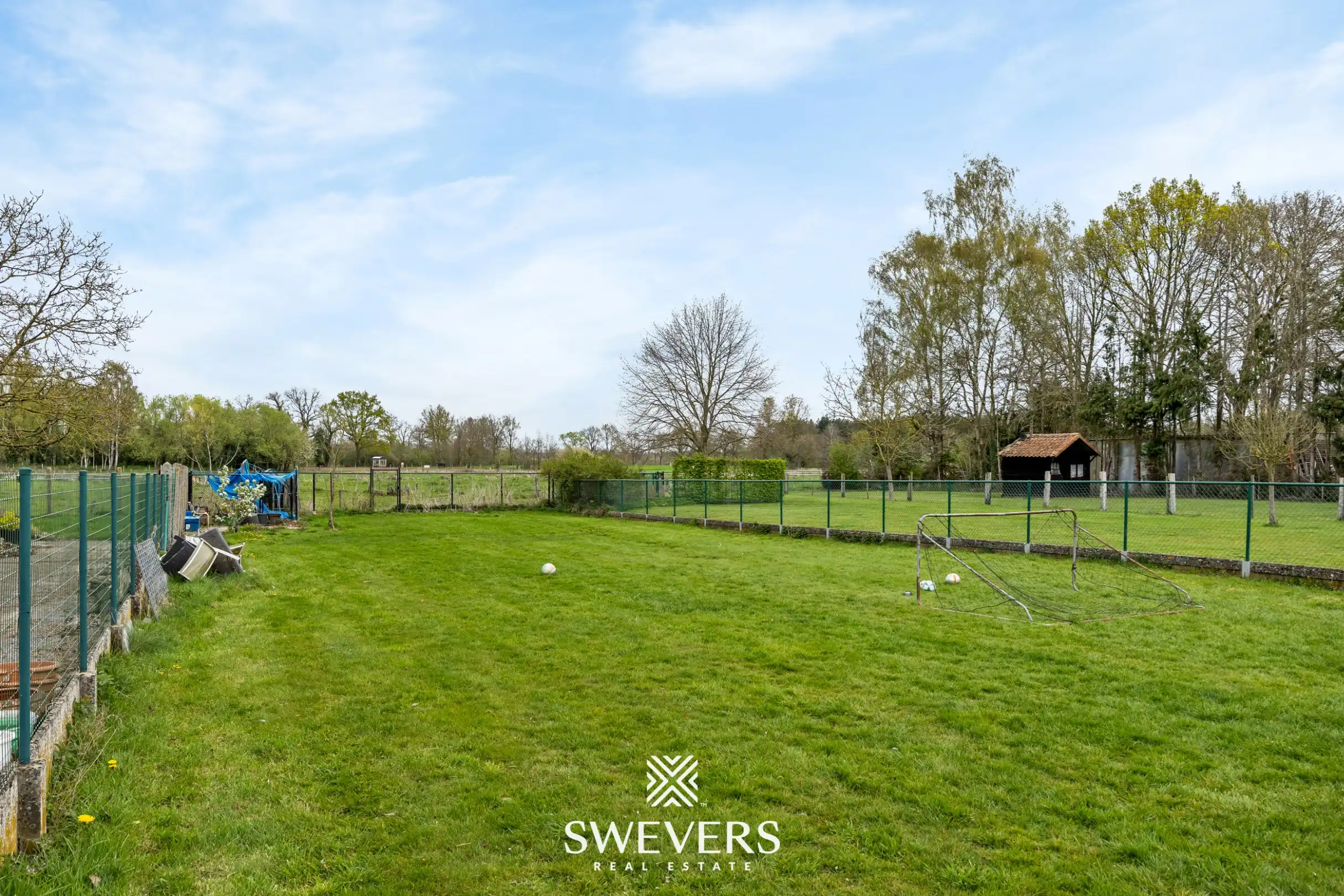 Ruim appartement met gemeenschappelijke tuin te Lummen foto 24