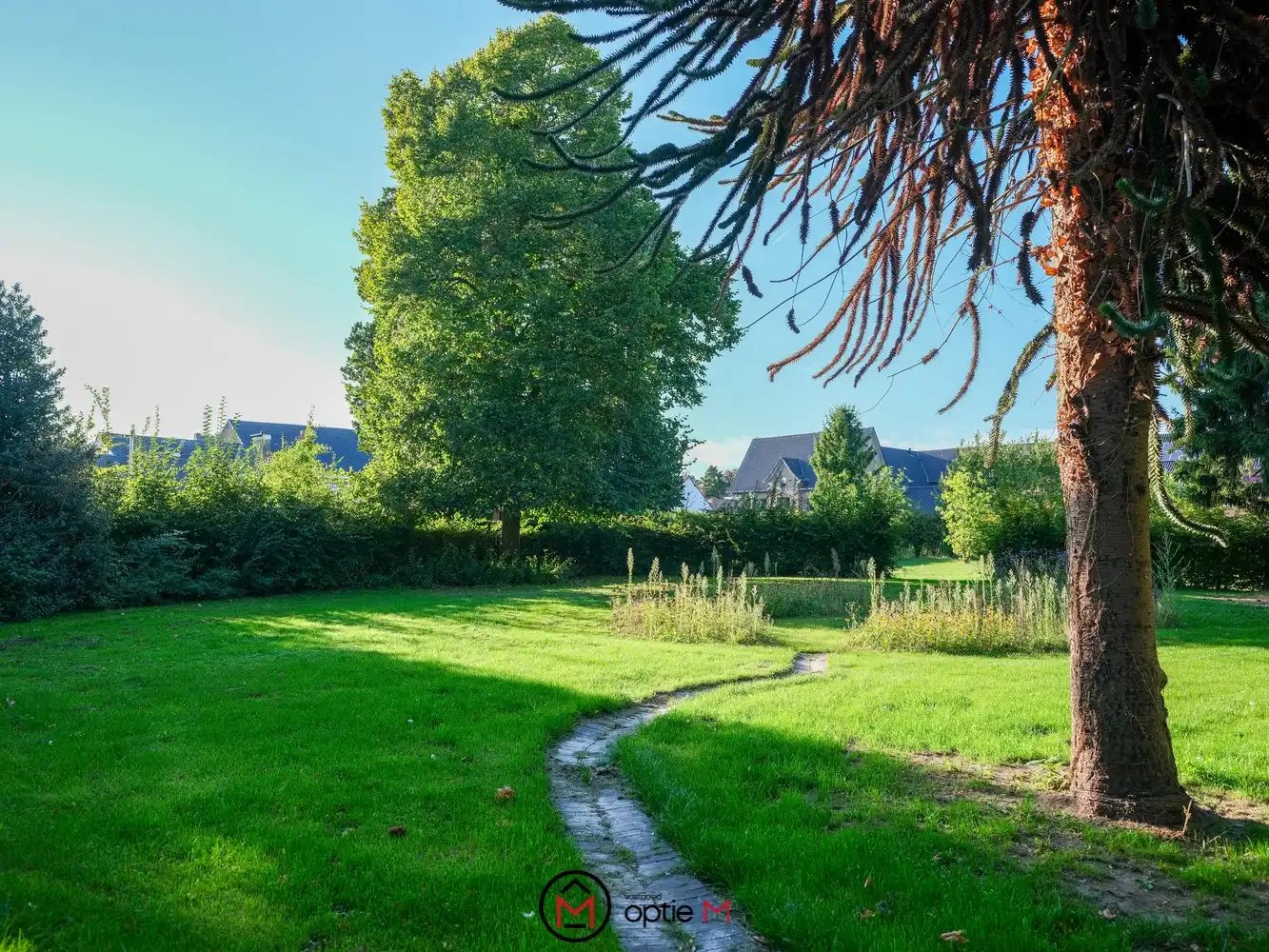 Historische pastorie te koop in het hart van Geetbets foto 6