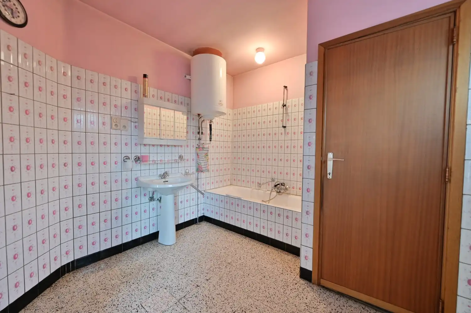 Te renoveren open bebouwing op ruim perceel in landelijke omgeving + mogelijkheid tot aankoop aanpalend stuk landbouwgrond foto 7