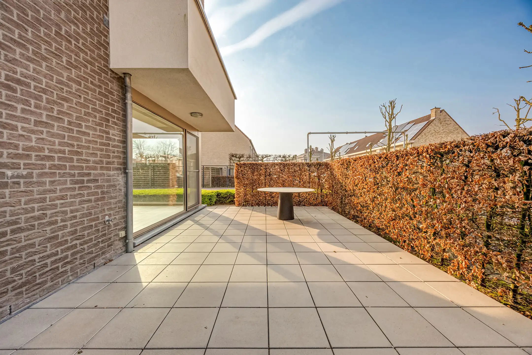 Glv 2-slaapkamer app met ruim terras en autostaanplaats. foto 6