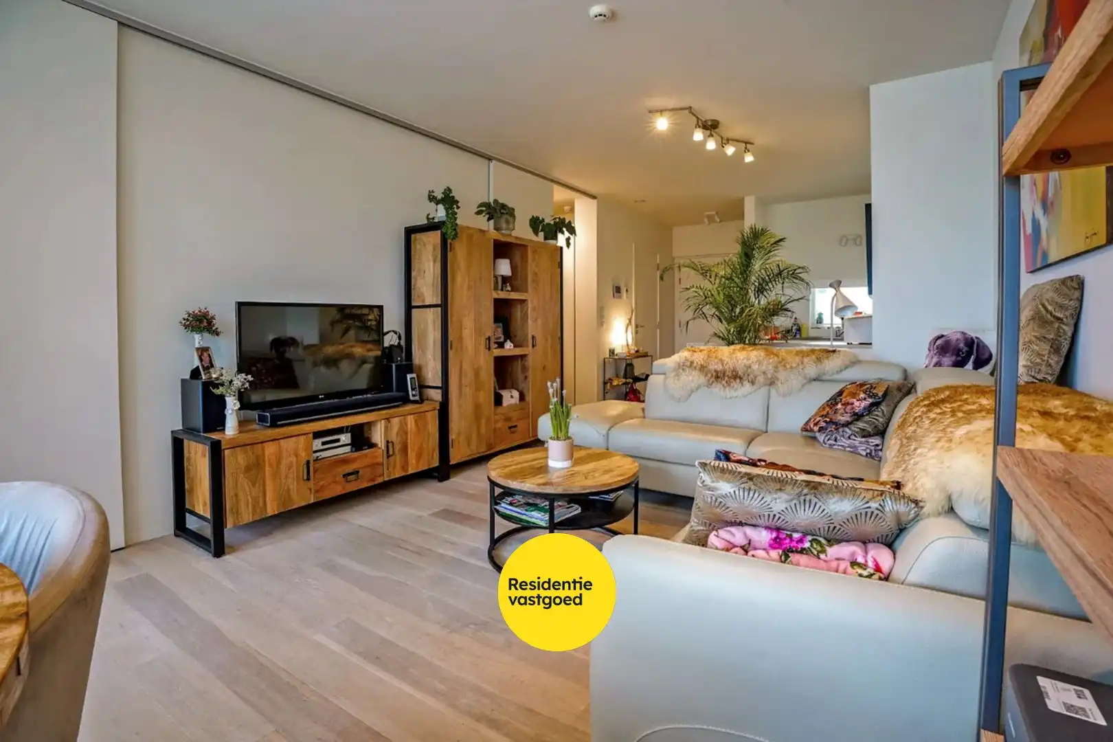 Prachtig 1-slaapkamerappartement met ruim terras (serviceflat) in Residentie Beukenhof, uniek wonen in de dorpskern van Oostduinkerke.  foto 5