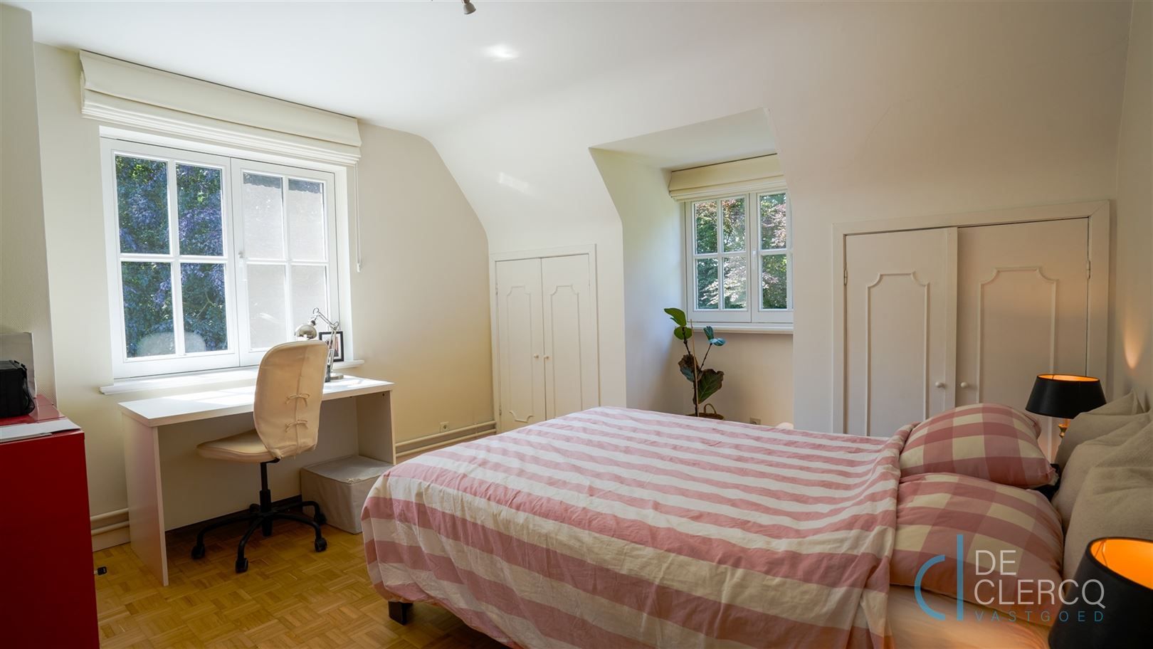 Karaktervolle villa op omvangrijk perceel te koop Lochristi! foto 15