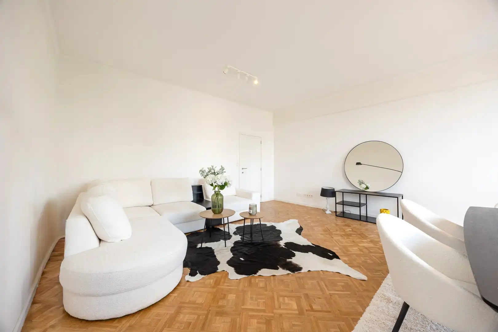 APPARTEMENT MET TERRAS foto 4