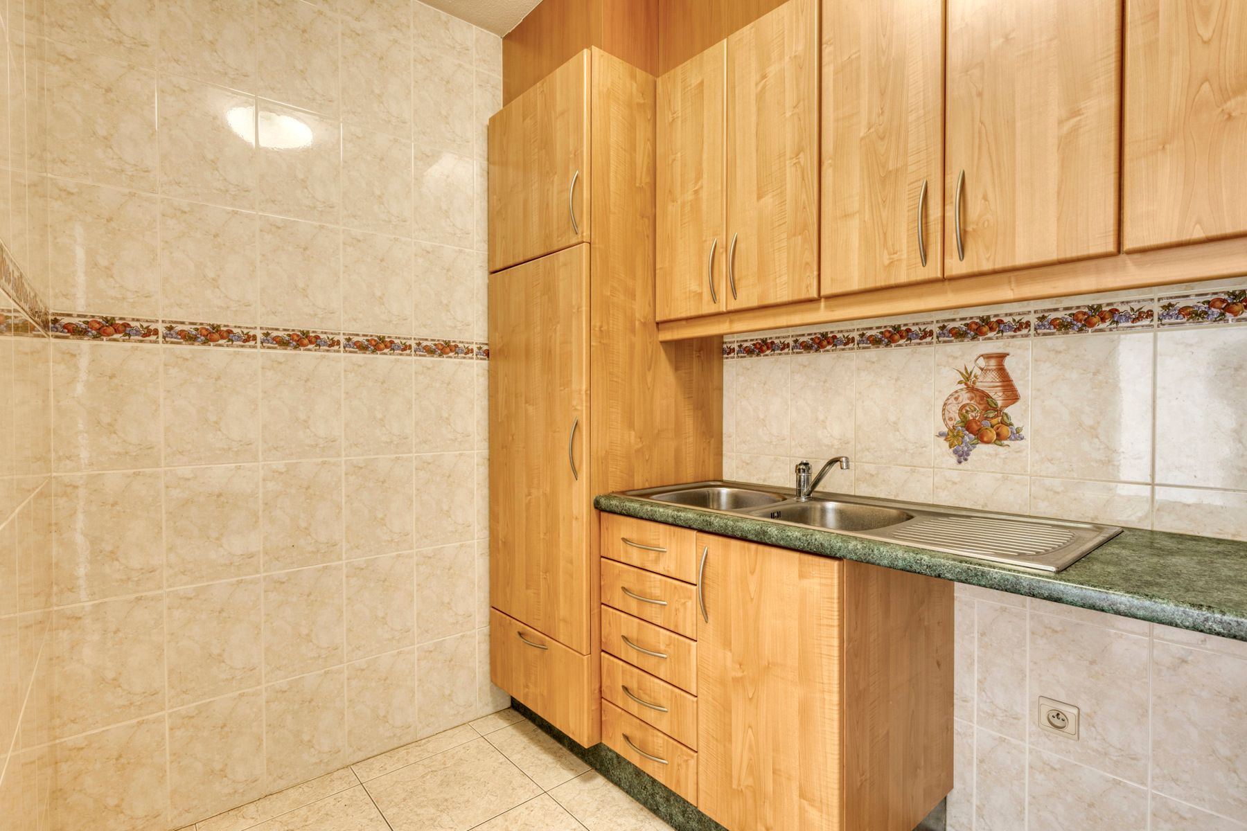 TOPPER! INSTAPKLAAR APPARTEMENT IN KLEINSCHALIG GEBOUW foto 13
