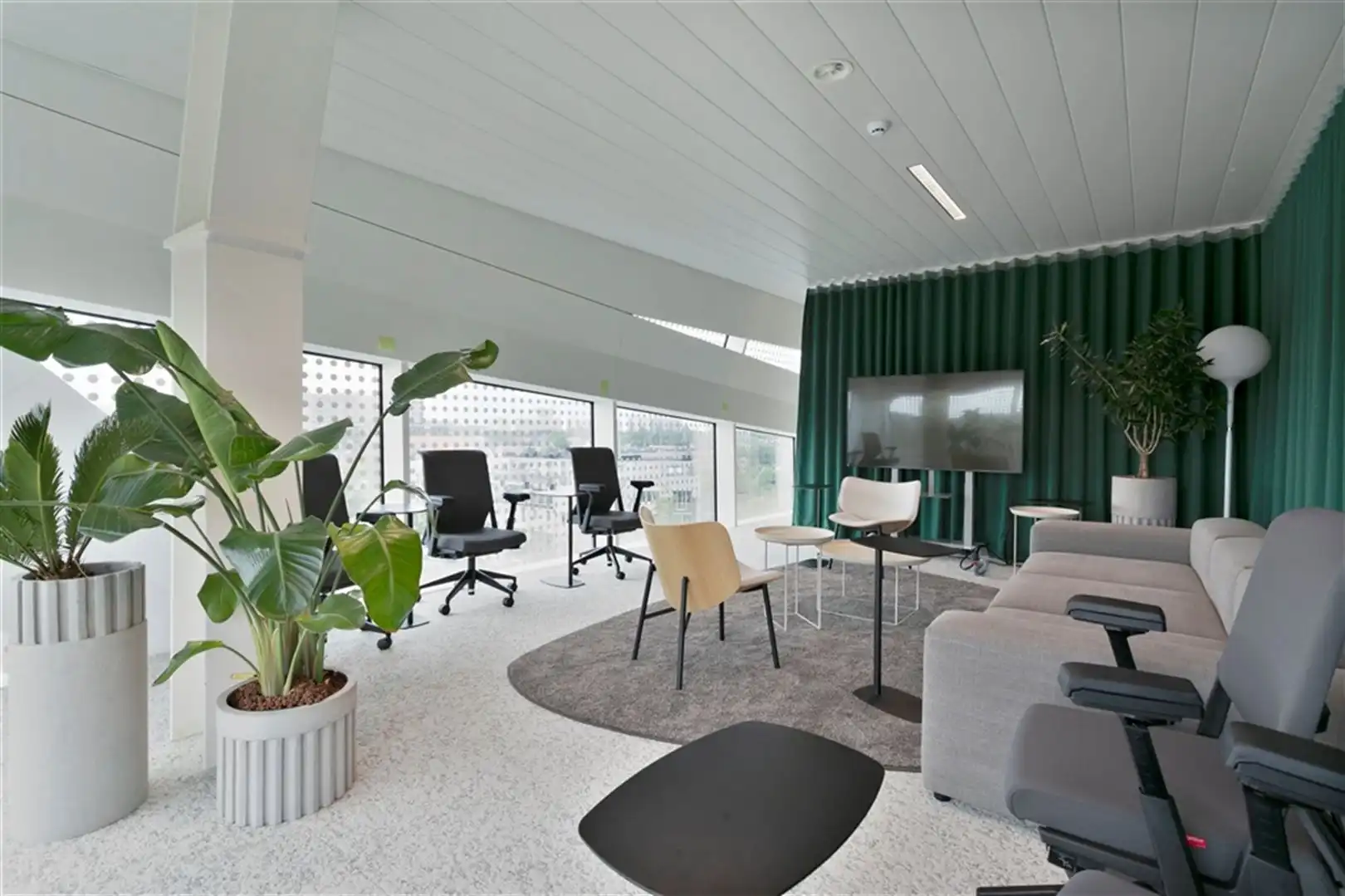 Diamond Building - Ingericht kantoren  foto 19