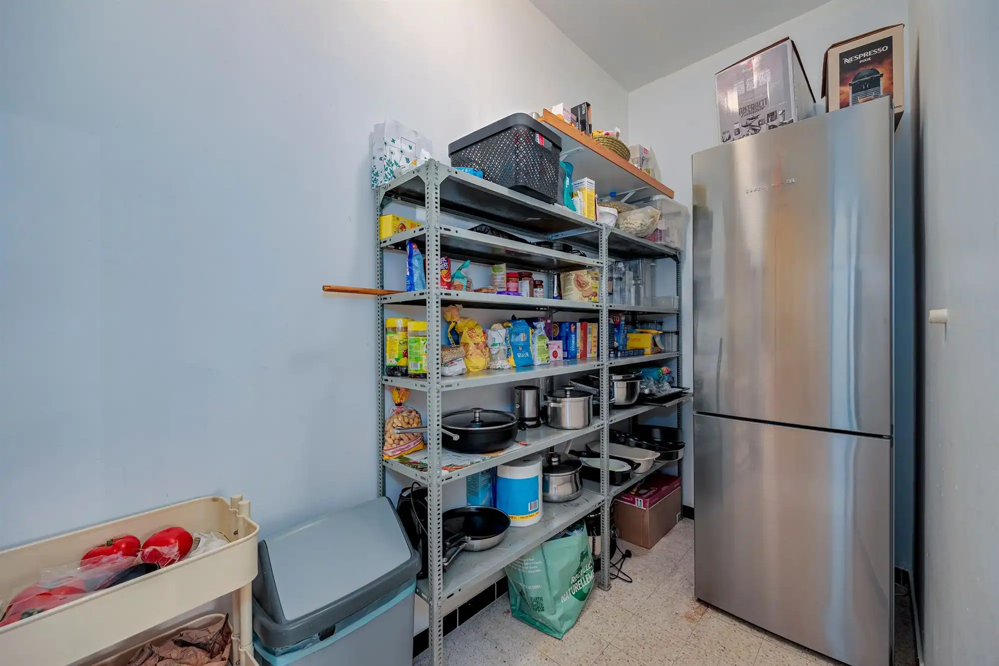 Instapklare villa met 3 slaapkamers, ruime tuin en voldoende parking op gunstige locatie! foto 11