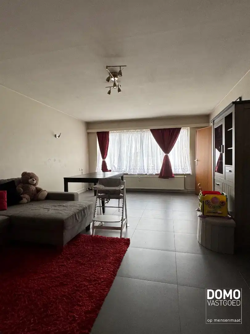 RUIM APPARTEMENT MET 2 SLAAPKAMERS IN HET CENTRUM VAN BERINGEN foto 3