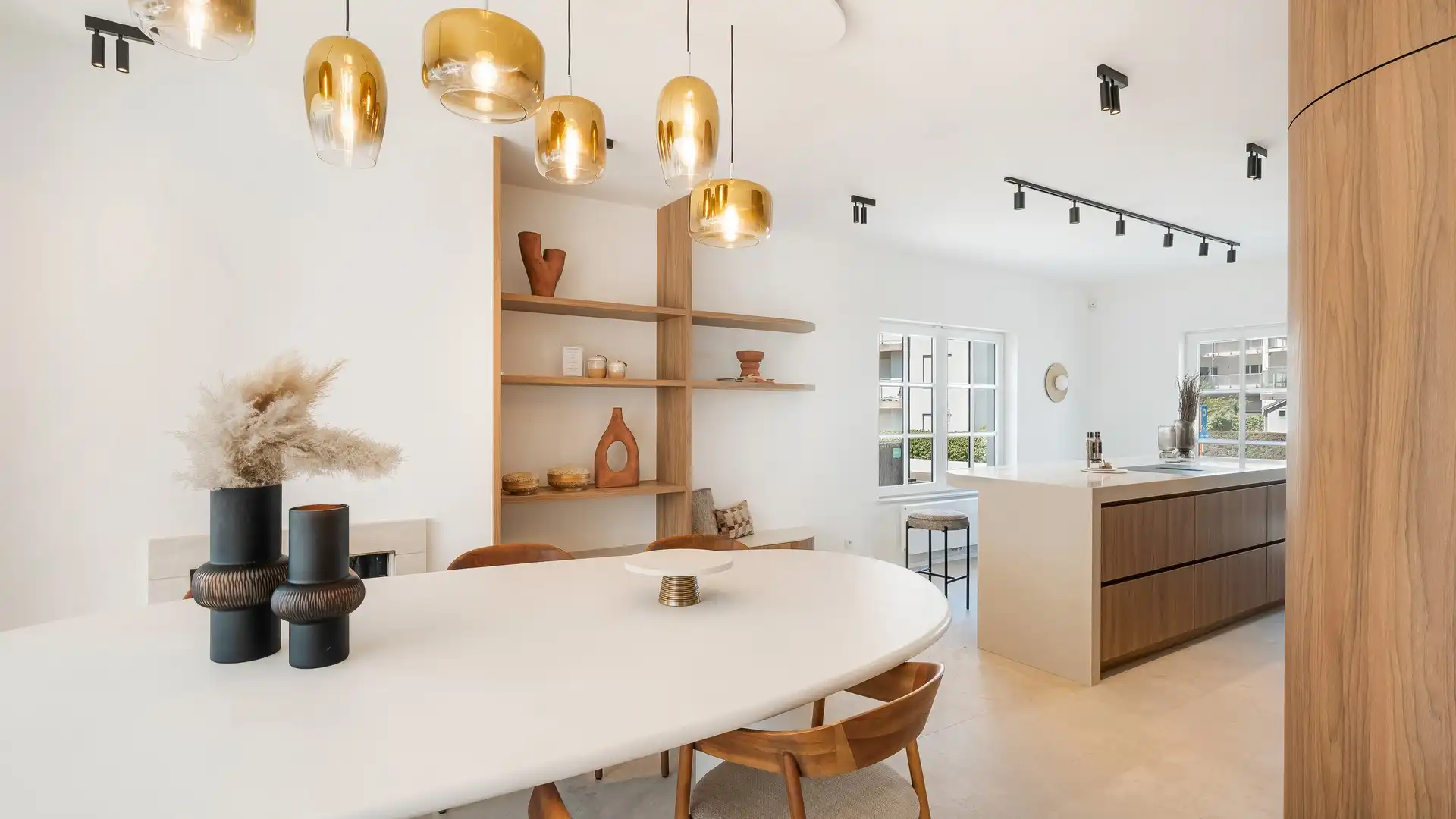 Exclusief gerenoveerde villa op een absolute toplocatie foto 7