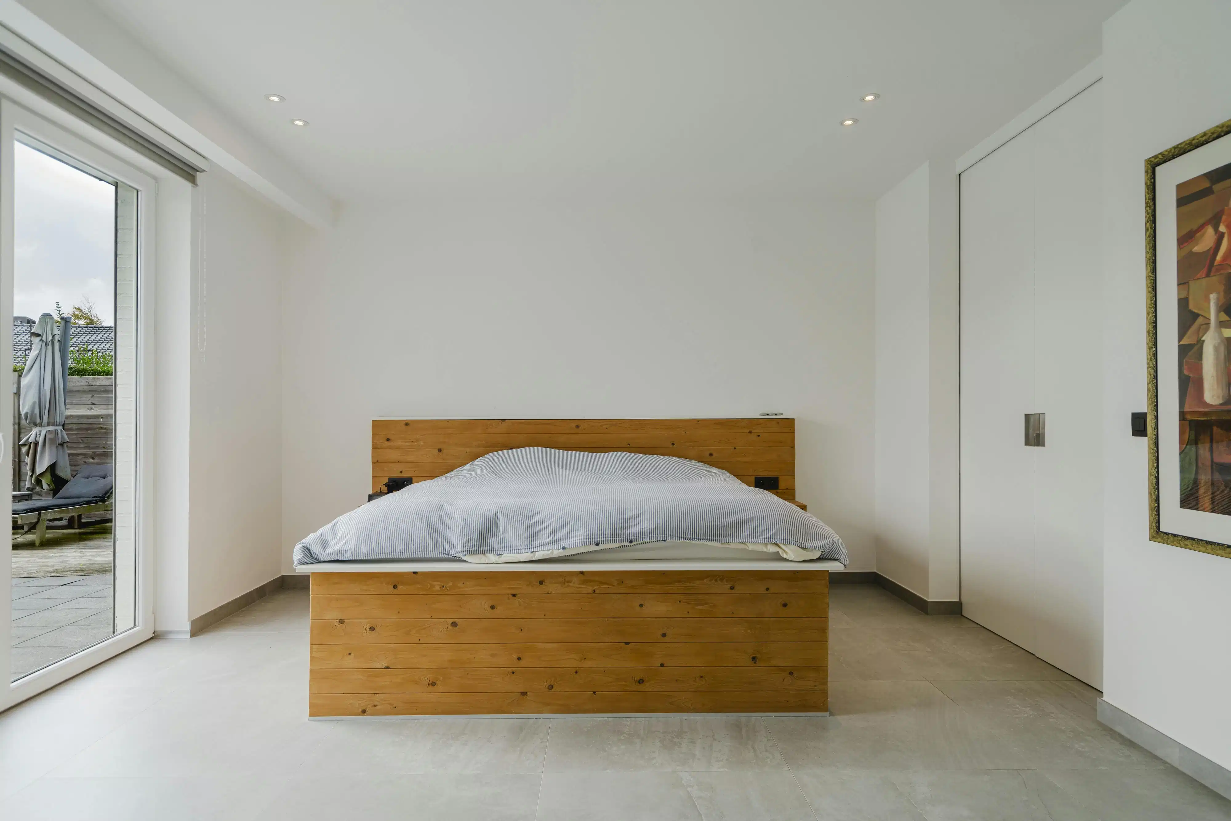 Luxueuze alleenstaande villa met zwembad te koop te Blankenberge foto 13