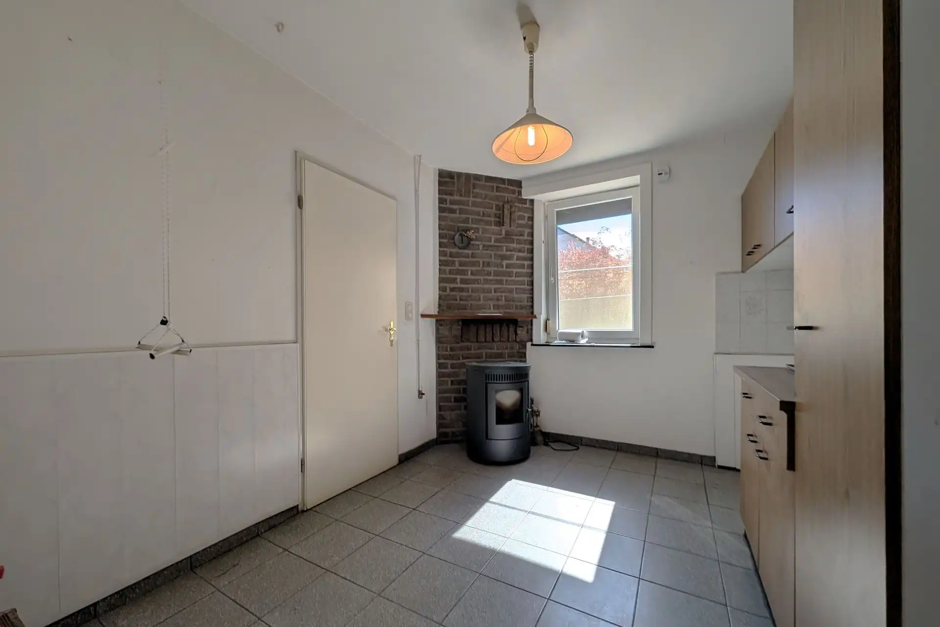 Vrijstaande woning op een perceel van 4a 53ca, op wandelafstand van het centrum van Lanaken foto 9
