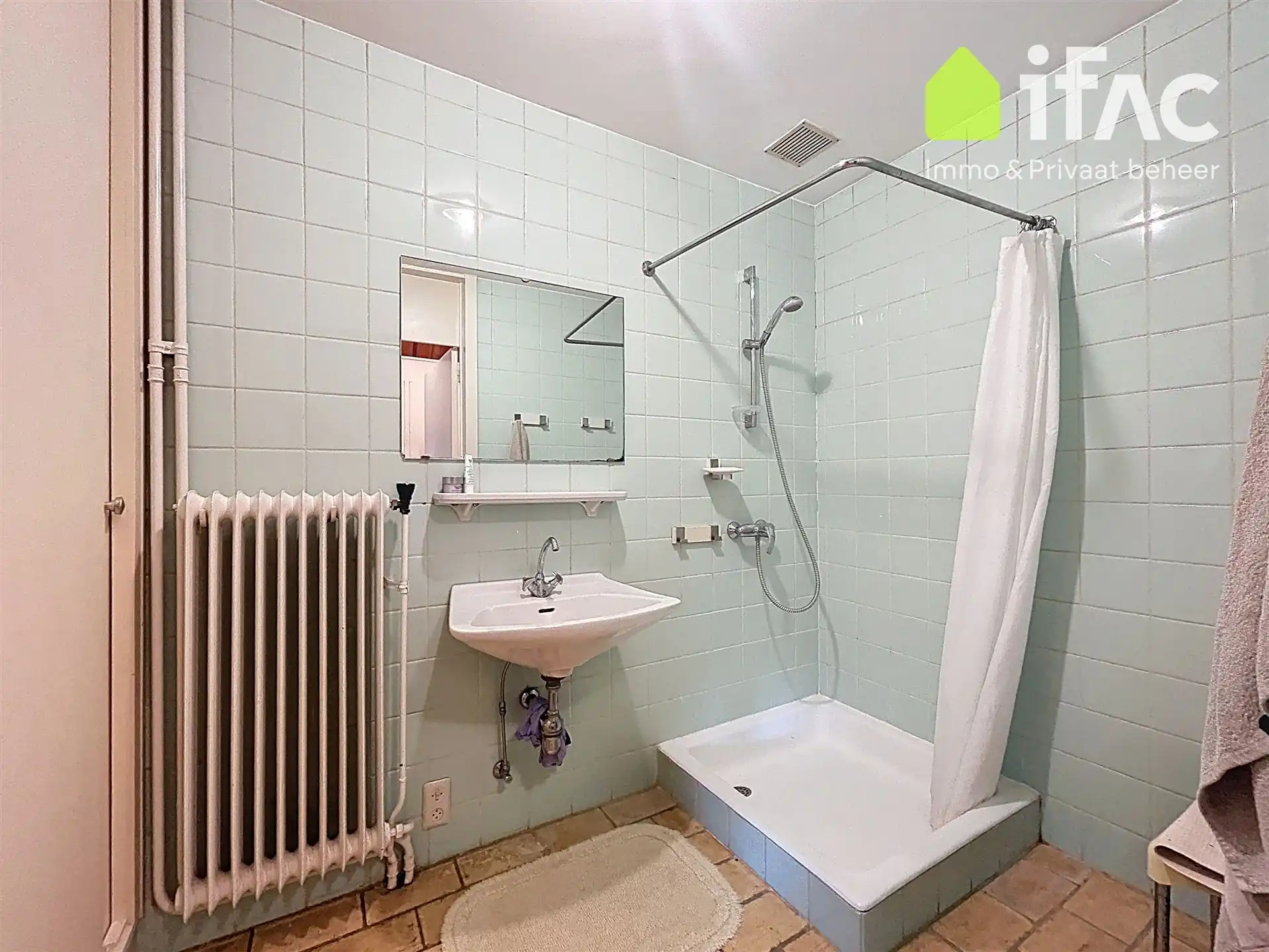 Fantastisch gelegen villa met heel veel lichtinval foto 24