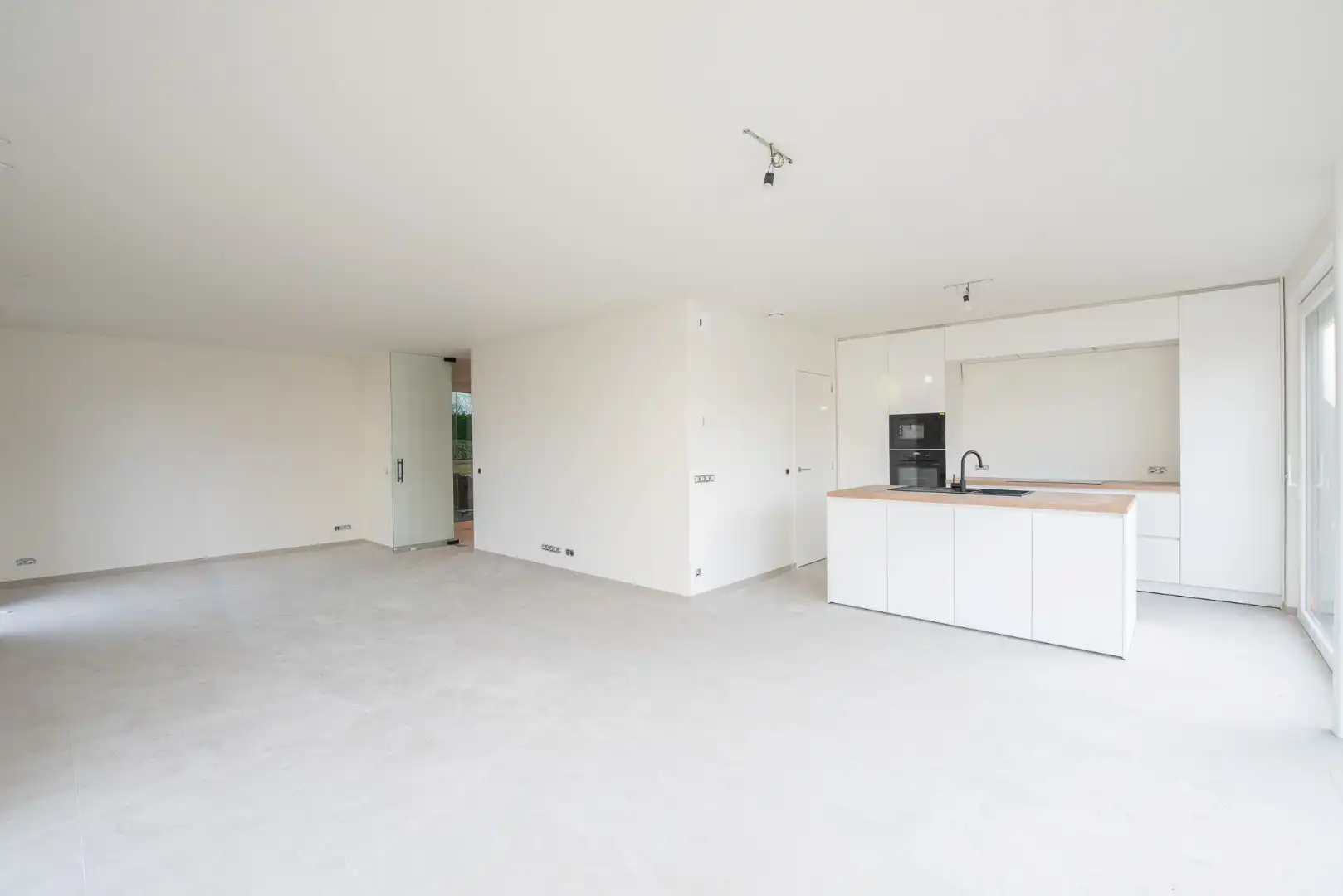 Moderne HOB nieuwbouwwoning met 3 slaapkamers te huur foto 5