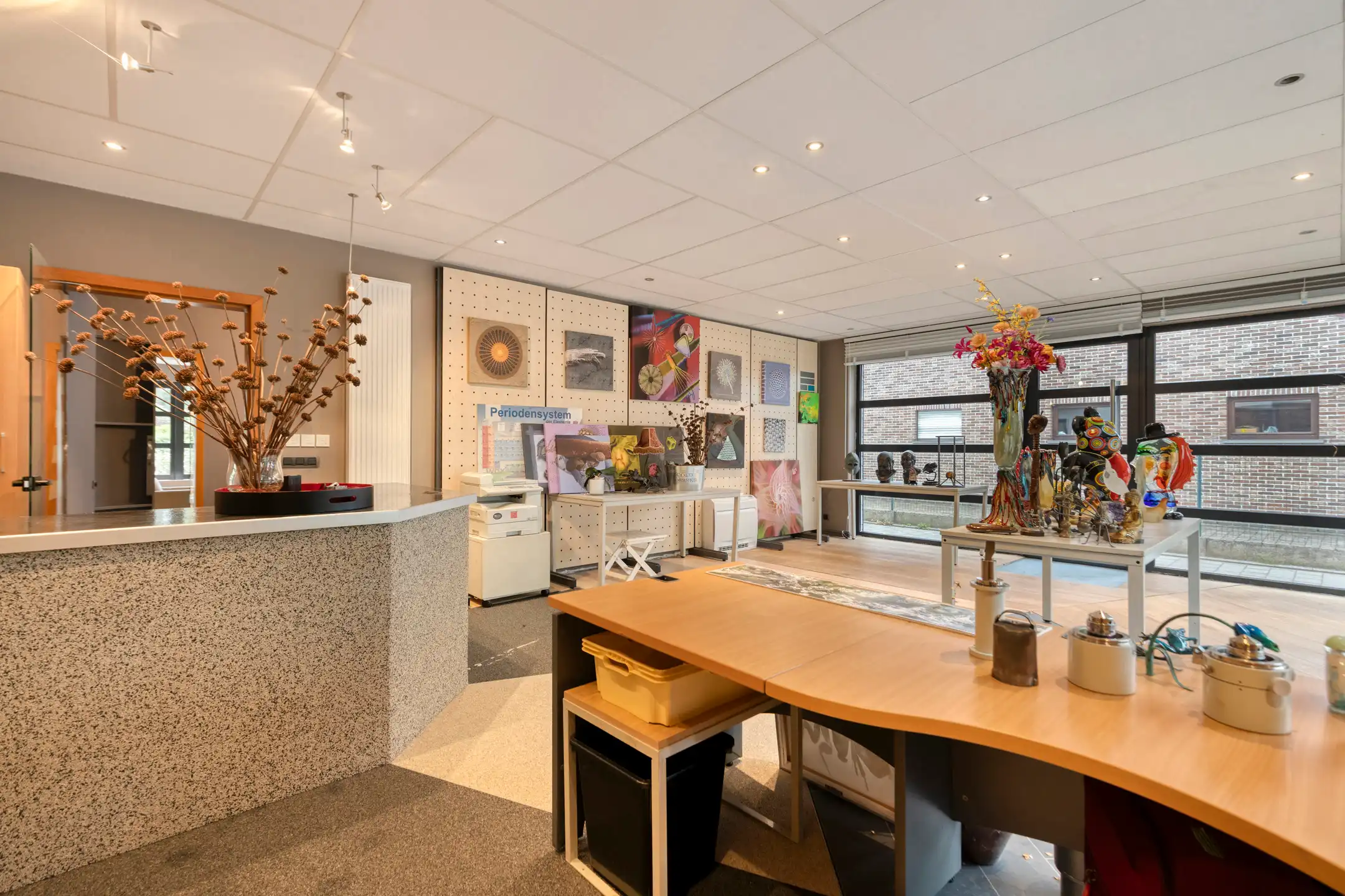 Perfect instapklare woning met aparte handelsruimte foto 7