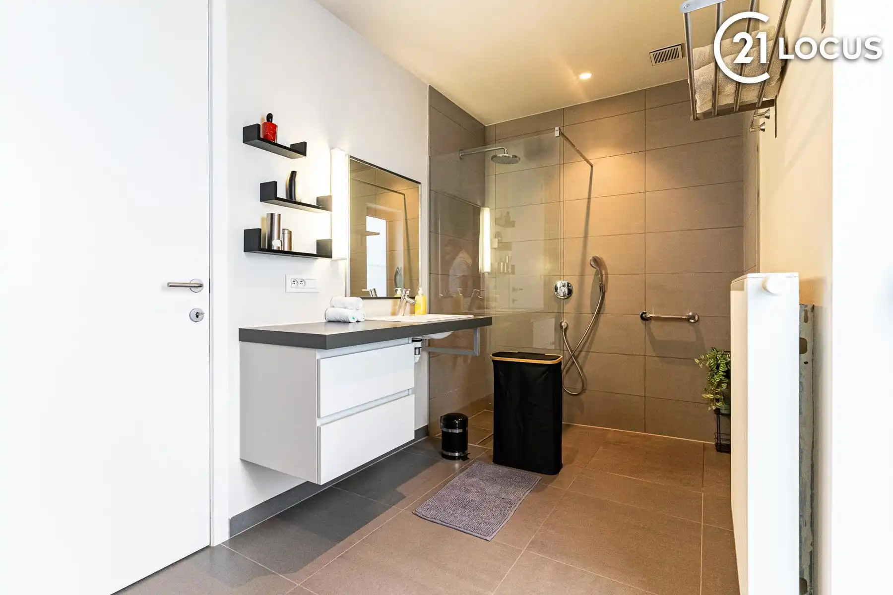 Uitzonderlijk flexibel wonen op 1.056 m² in Doorslaar foto 8