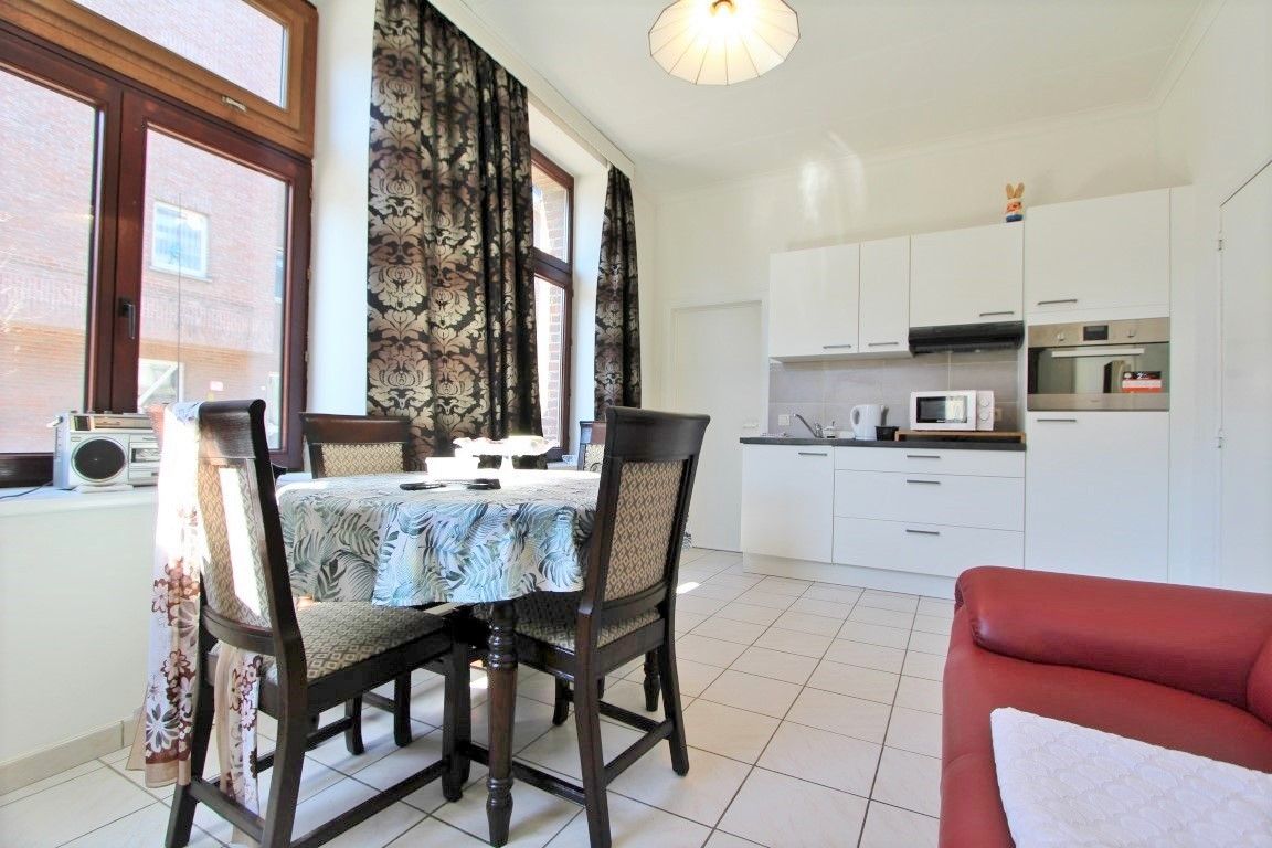 Gelijkvloers appartement met 1 slaapkamer foto 2