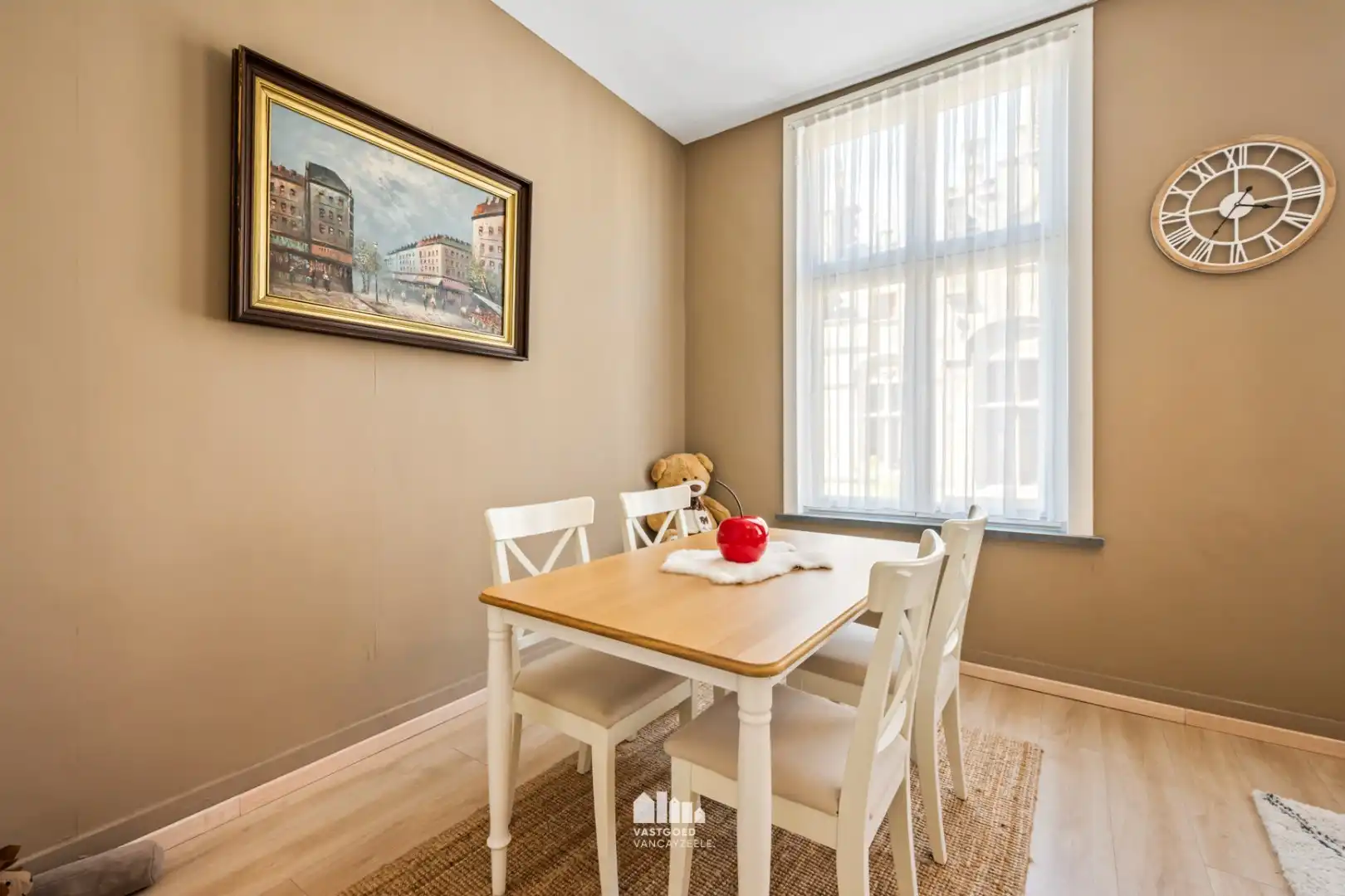 Unieke handelswoning op TOPlocatie in hartje Ieper foto 24