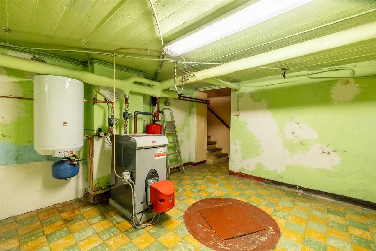 Karaktervolle vrijstaande woning met uitbreidingspotentieel in centrum foto 31