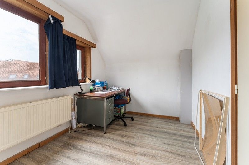 Ideale gezinswoning met 3 slaapkamers met een charmante tuin foto 10