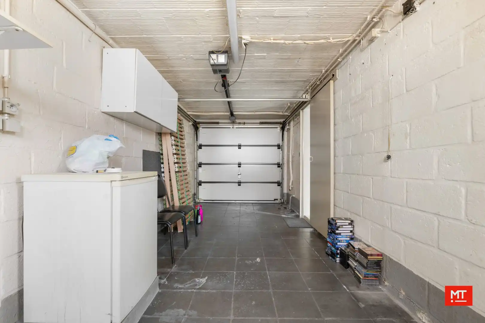 BOD WELKOM - Ruime halfopen woning met 4 slaapkamers, tuin en garage in een rustige en kindvriendelijke wijk foto 13