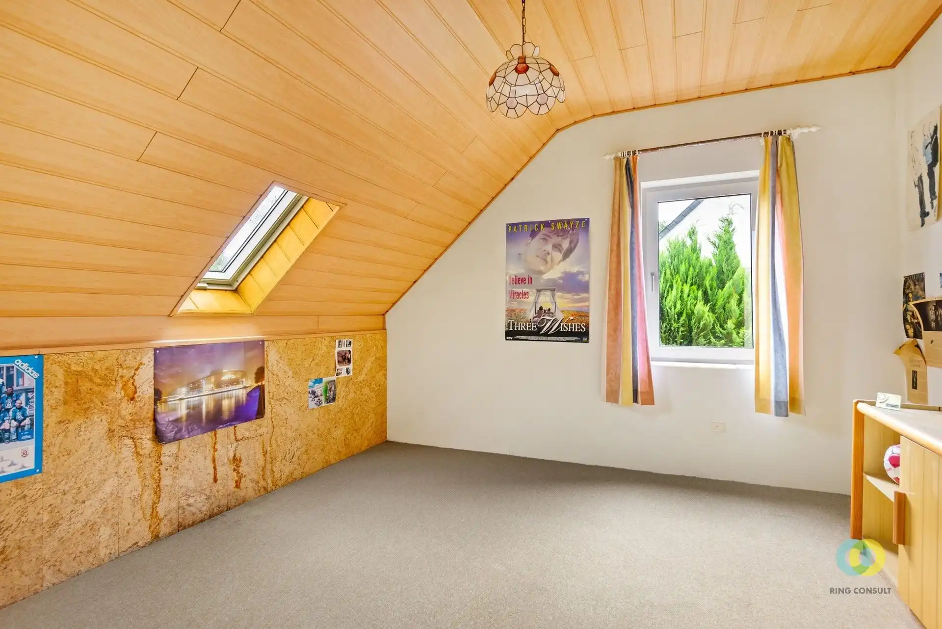 Ruime villa op mooi perceel foto 19