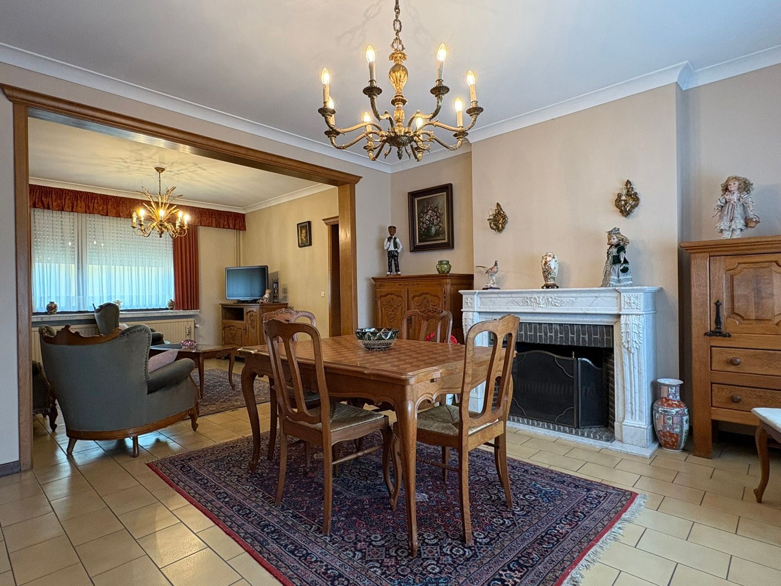 Rustig gelegen , ruime woning te huur in Wezemaal.  foto {{pictureIndex}}