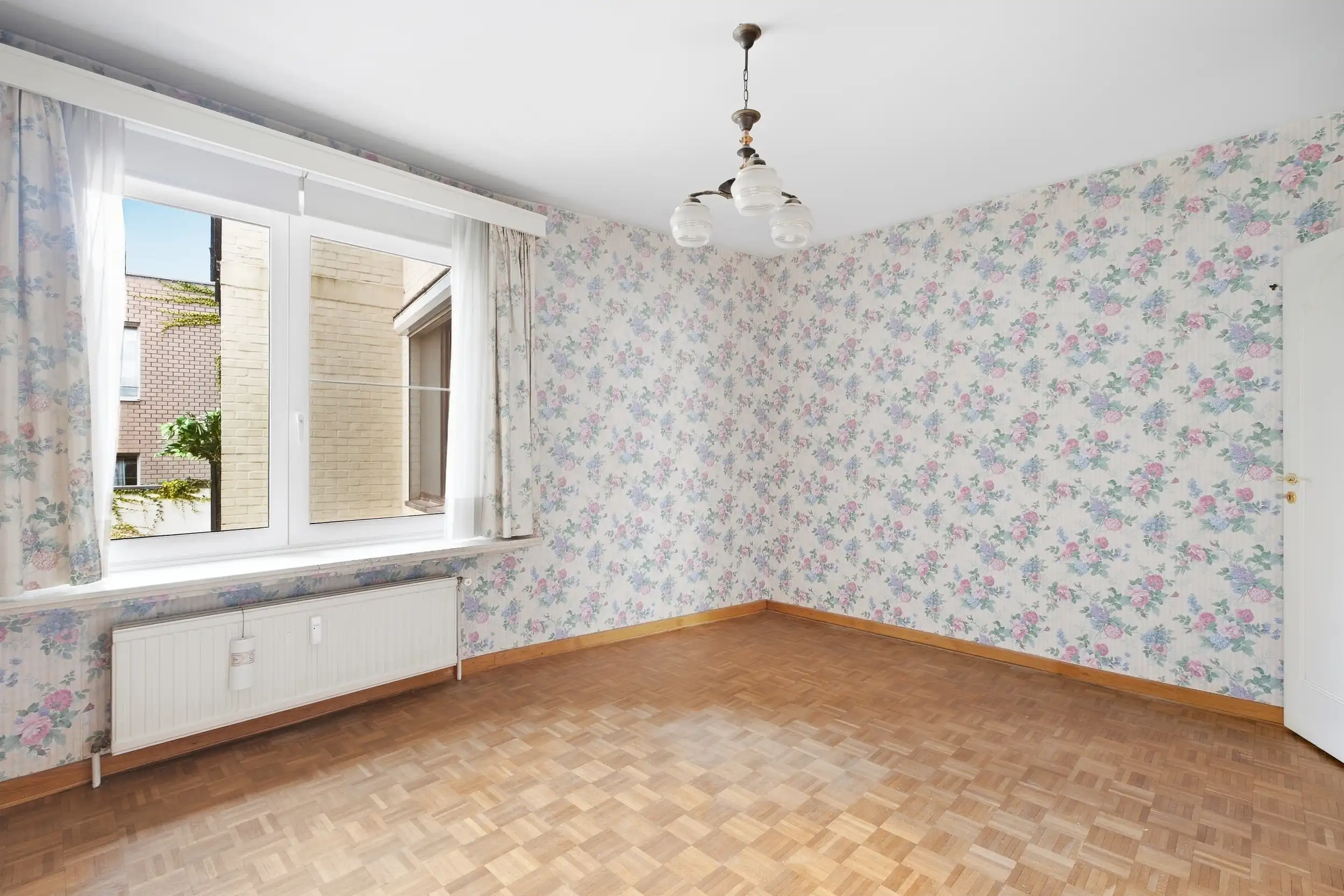 Op te frissen 1-slp app (99 m²) met parking in hartje Gent foto 9