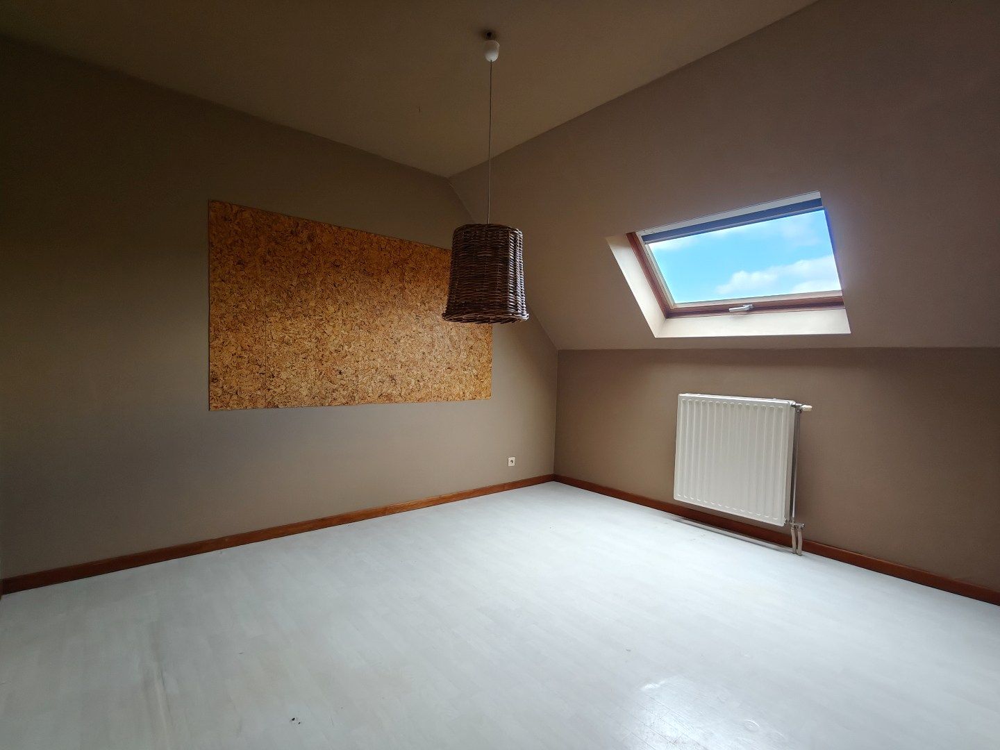 Appartement met 2 slaapkamers en terras te Lokeren - Nabij Station foto 5