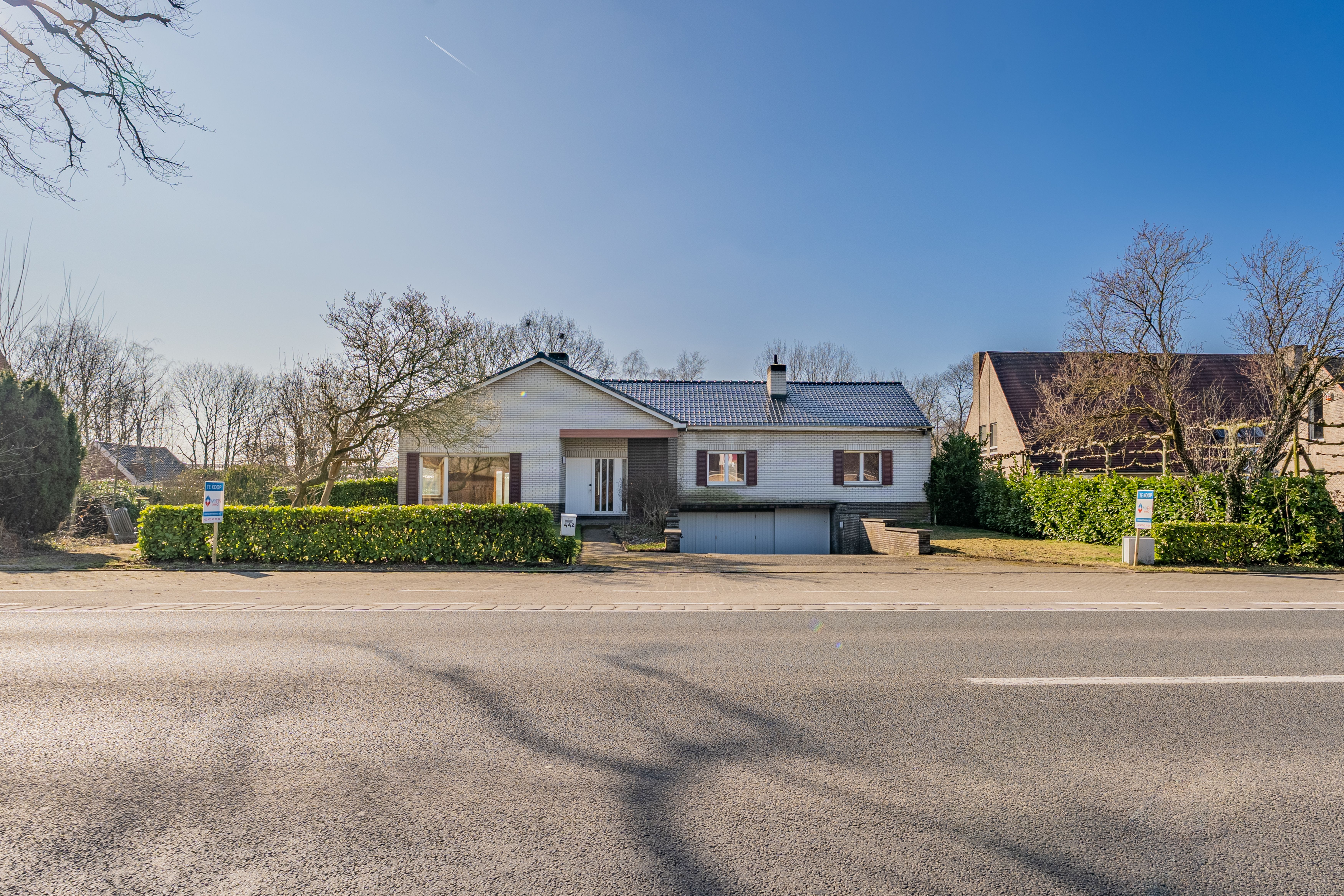 Ruime woning op een perceel van 2.200 m2 foto 15