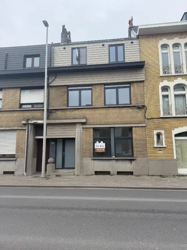 Dendermondsesteenweg 105 bus 001 - 9280 Lebbeke foto {{pictureIndex}}