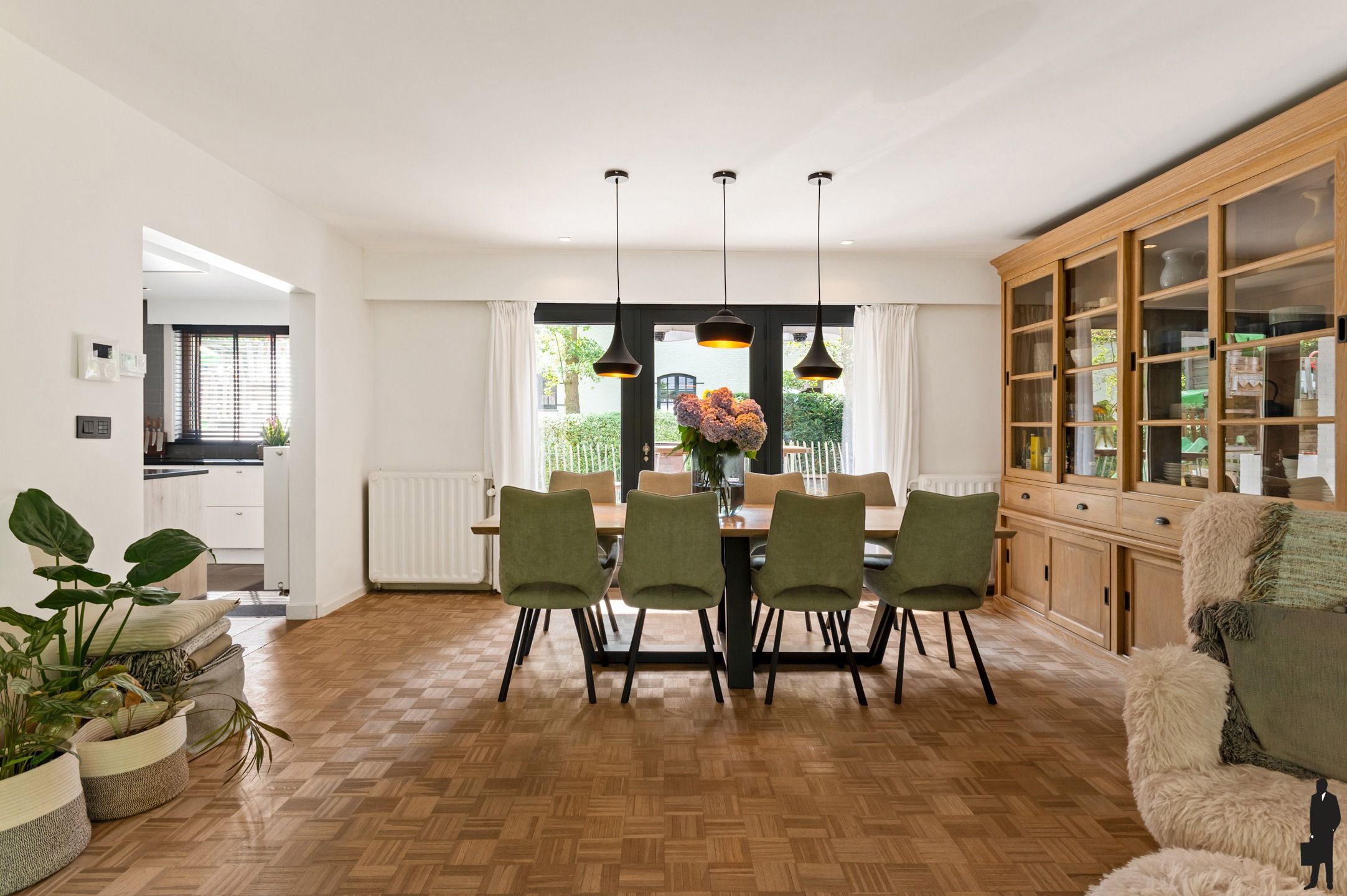 Stijlvolle gezinswoning op perceel van 2.165 m² in residentiële wijk Den Drijhoek foto 6