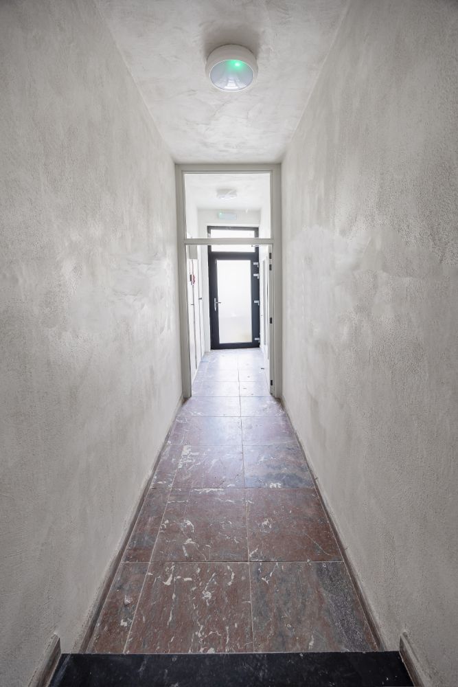 Recent gerenoveerd twee slaapkamer appartement vlakbij de Grote Markt foto 22