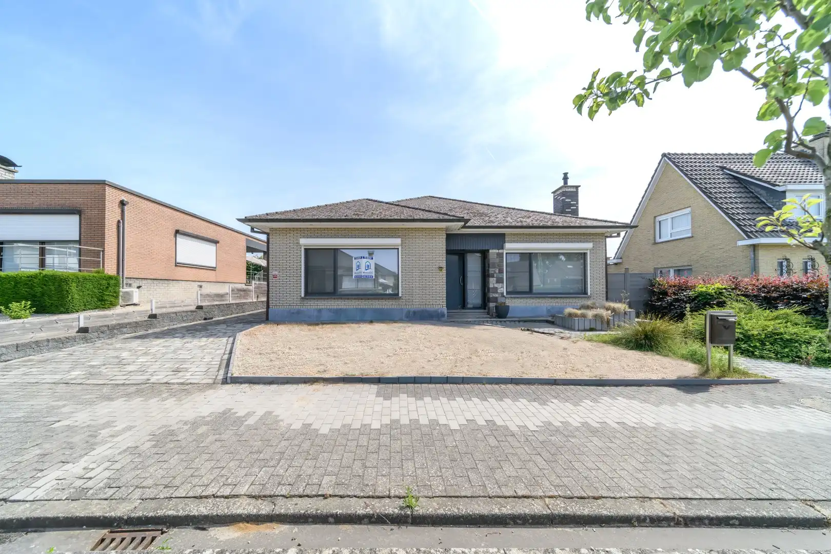 Hoofdfoto van de publicatie: Zeer ruime gezinswoning met extra stockageruimte