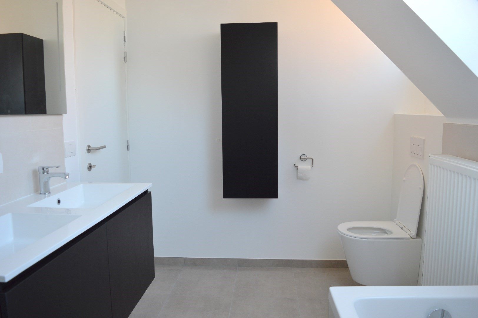 Nieuwbouwwoning te huur in Gullegem op een rustige en  kindvriendelijke locatie foto 8