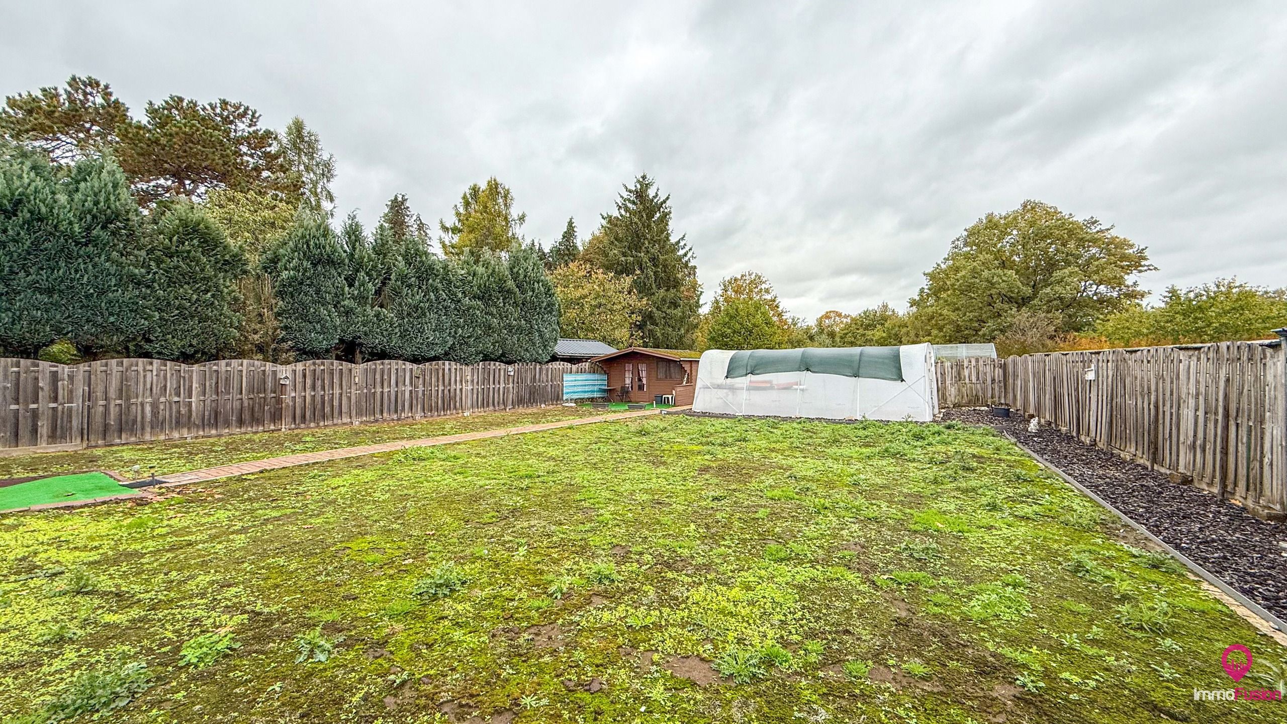 Gelijkvloerse woning met potentieel in Linkhout! foto 30