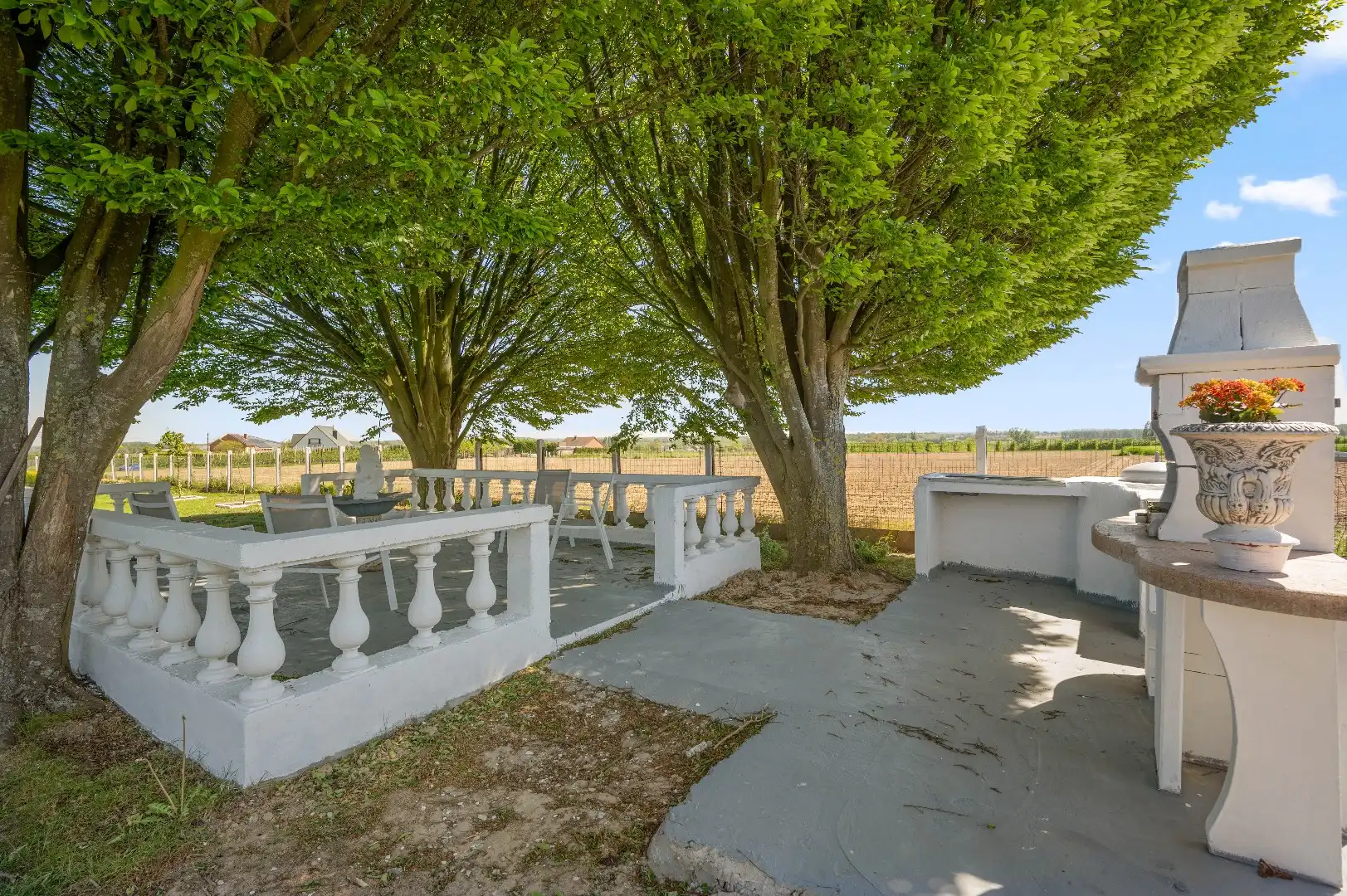 Landelijk gelegen villa op prachtig terrein te Oplinter foto 27