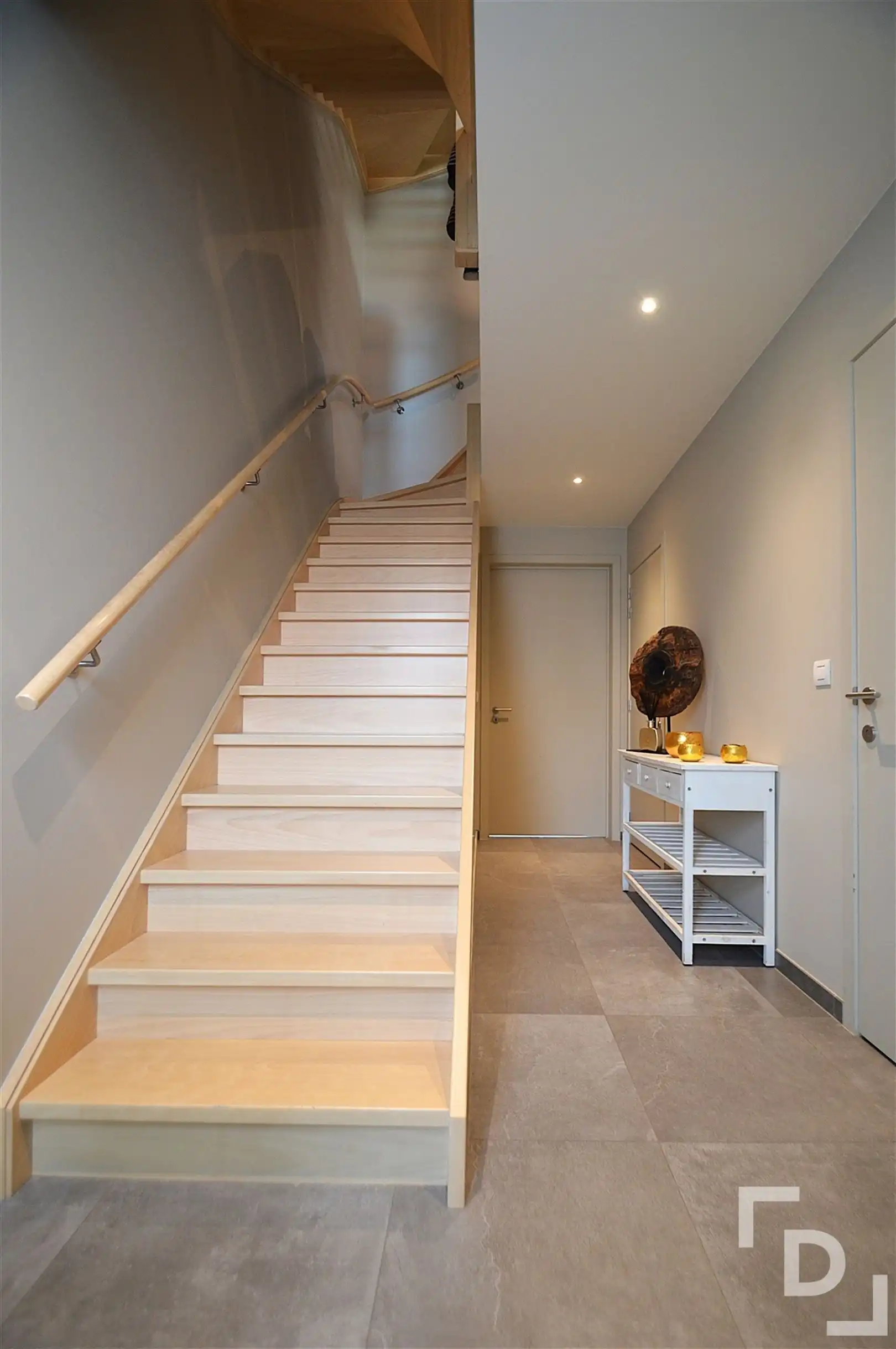 Ruime gezinswoning te huur in Poelkapelle foto 10