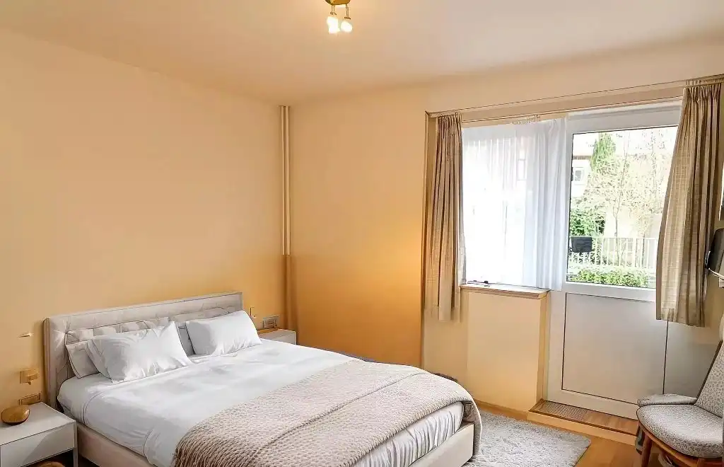 Gelijkvloer appartement gelegen net buiten de kleine ring van Hasselt foto 11